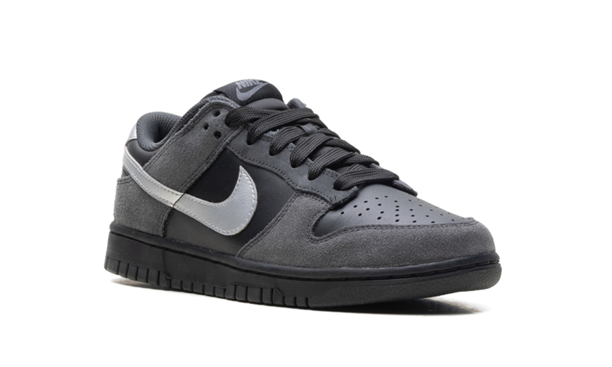 Dunk Low Women "Anthracite / Metallic Silver"