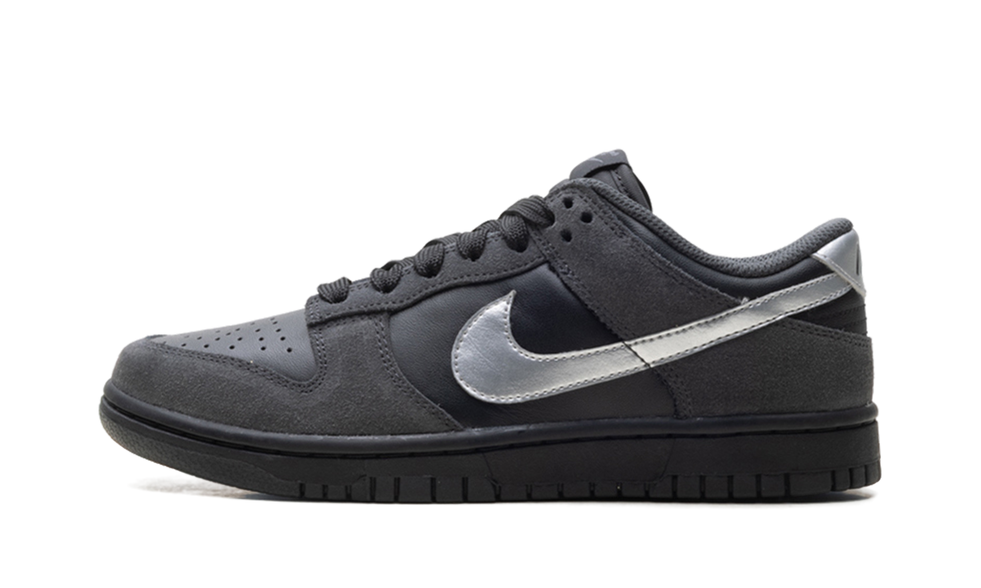 Dunk Low Women "Anthracite / Metallic Silver"