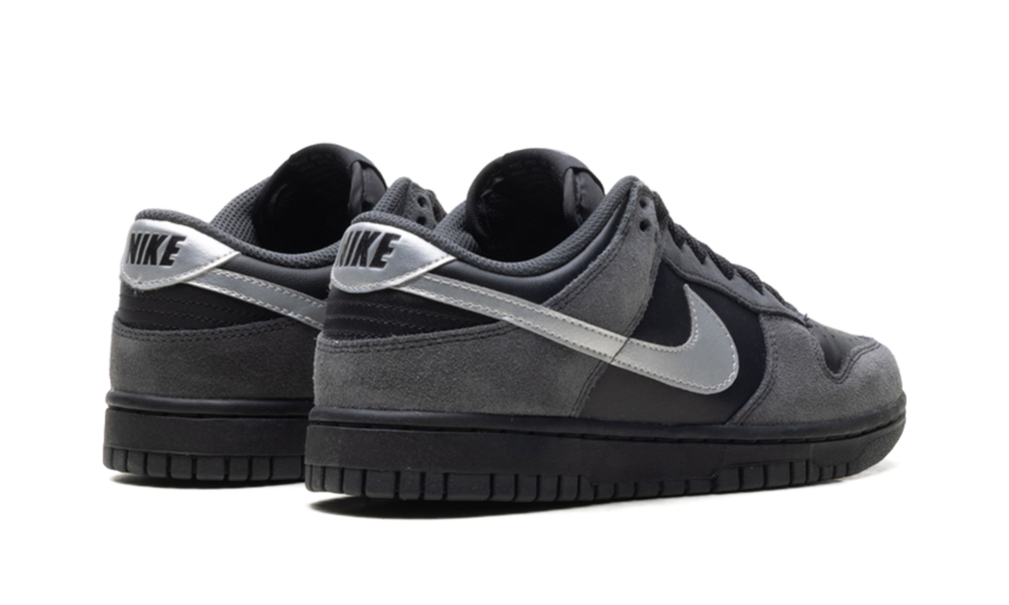 Dunk Low Women "Anthracite / Metallic Silver"