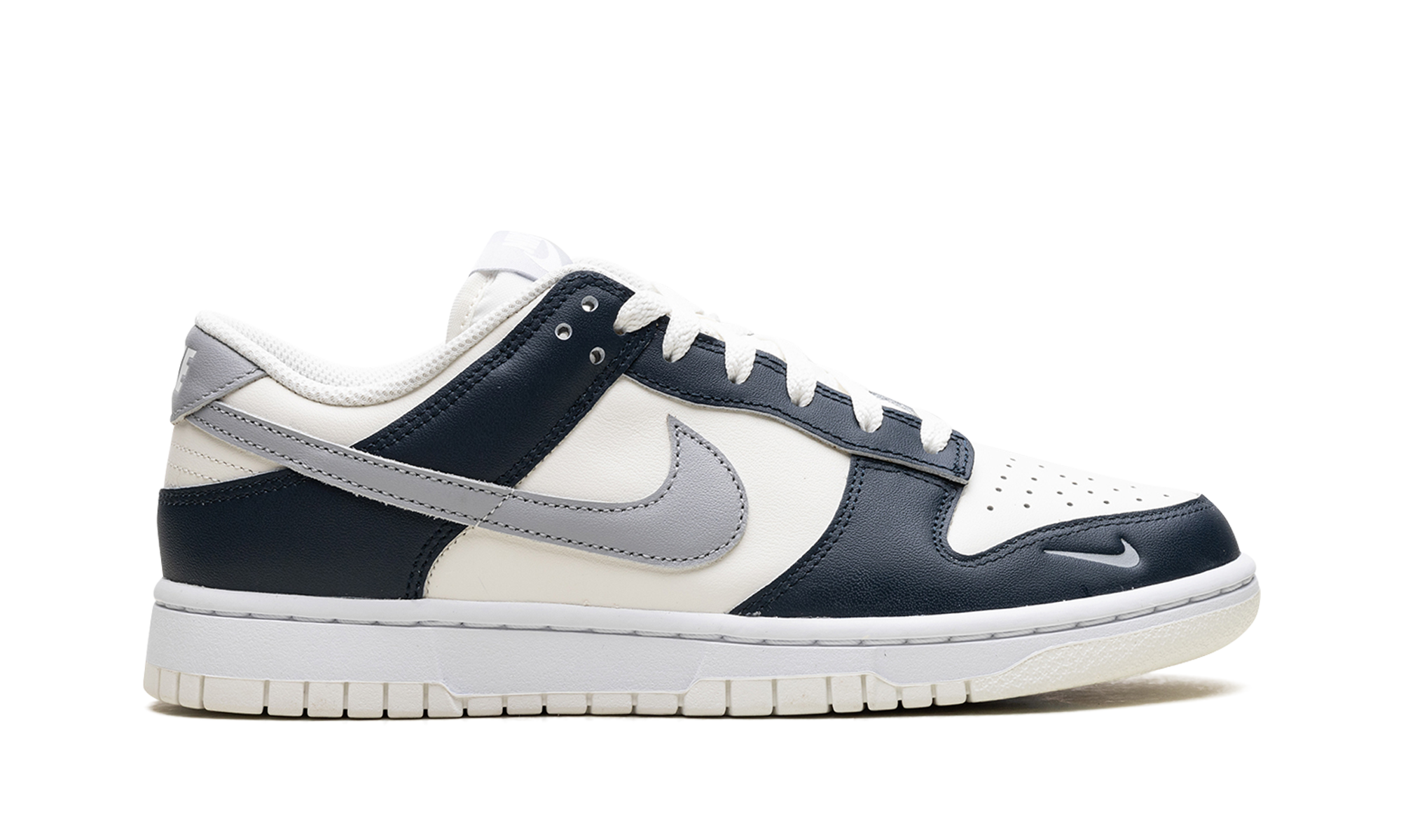 Dunk Low Women "Armoury Navy"