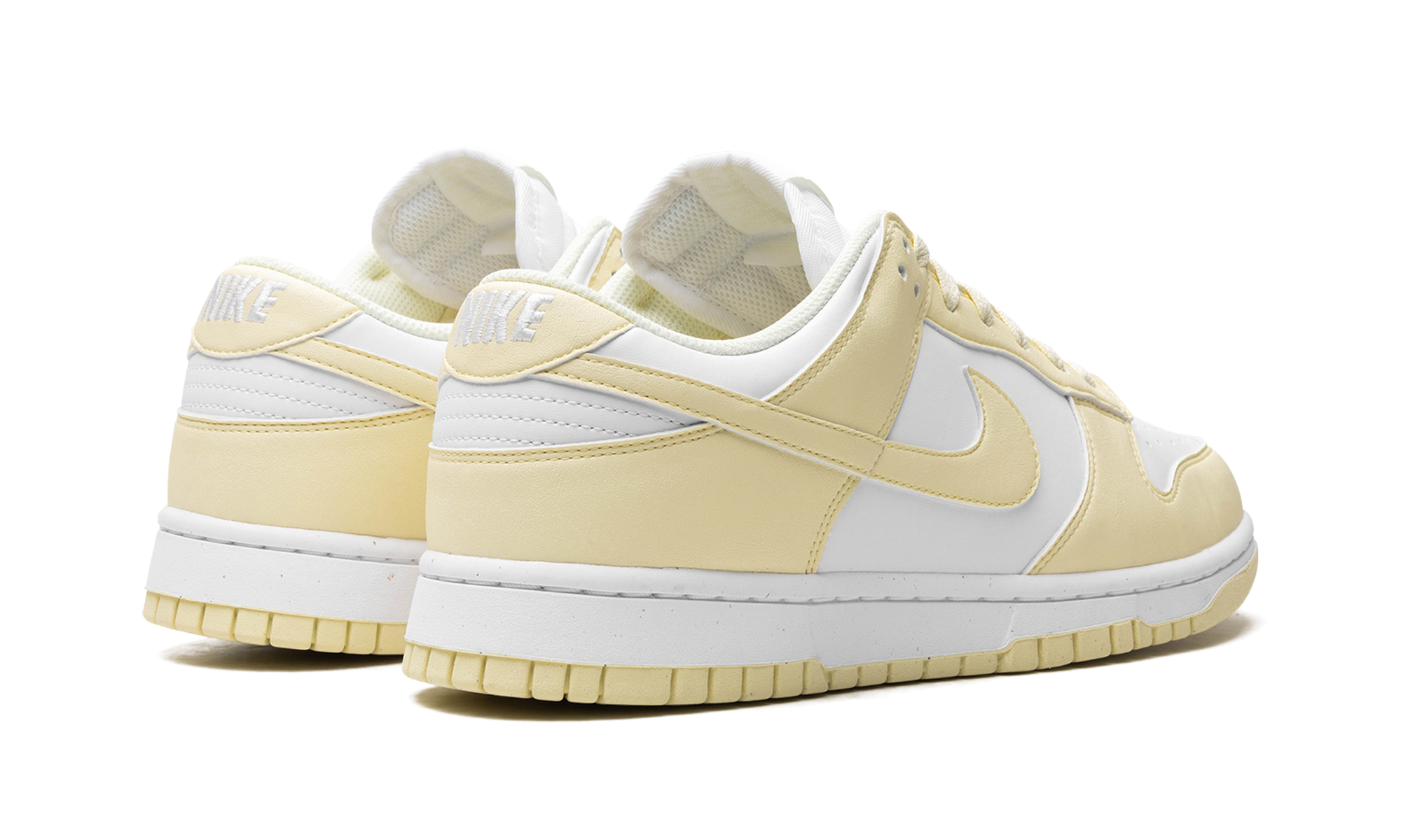 Dunk Low Women "Next Nature Alabaster"