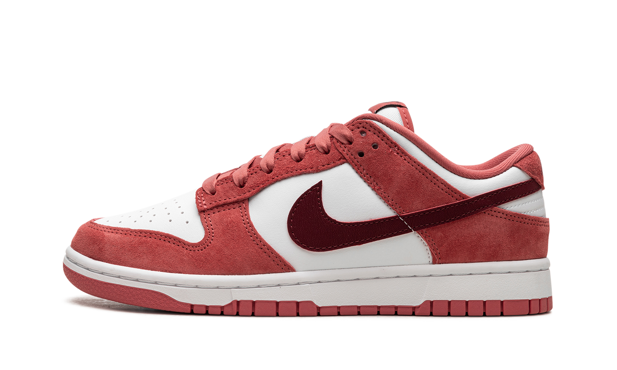 Dunk Low Women "Valentine's Day"