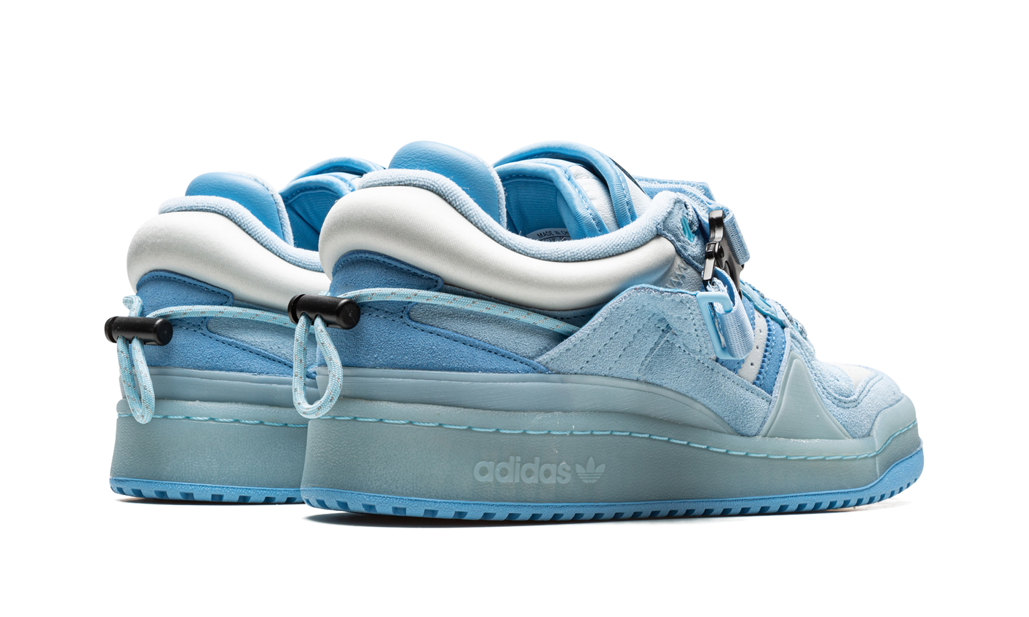 Forum Buckle Low "Bad Bunny - Blue Tint"