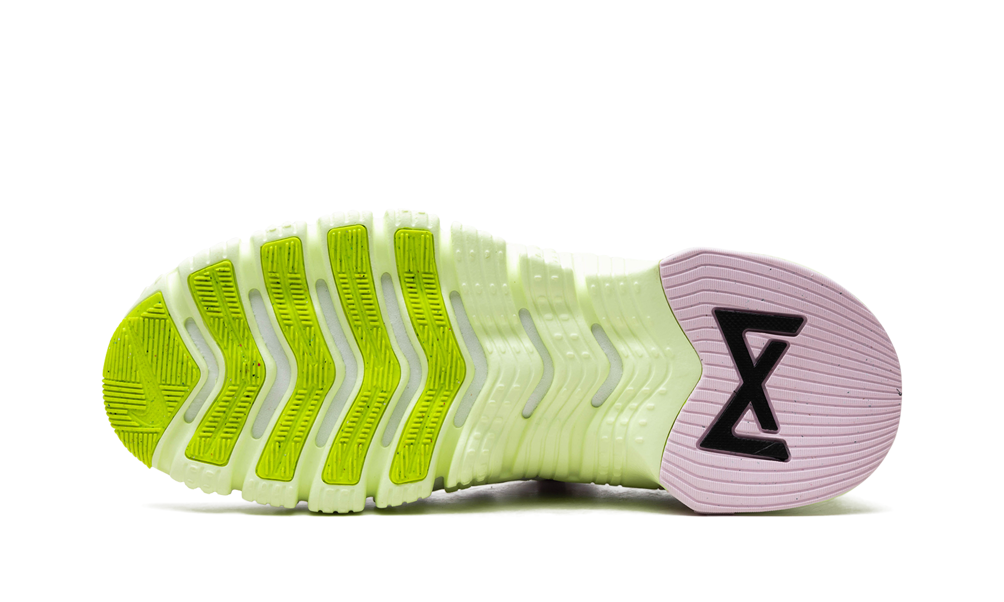 Free Metcon 5 Women "Barely Volt Pink Foam"