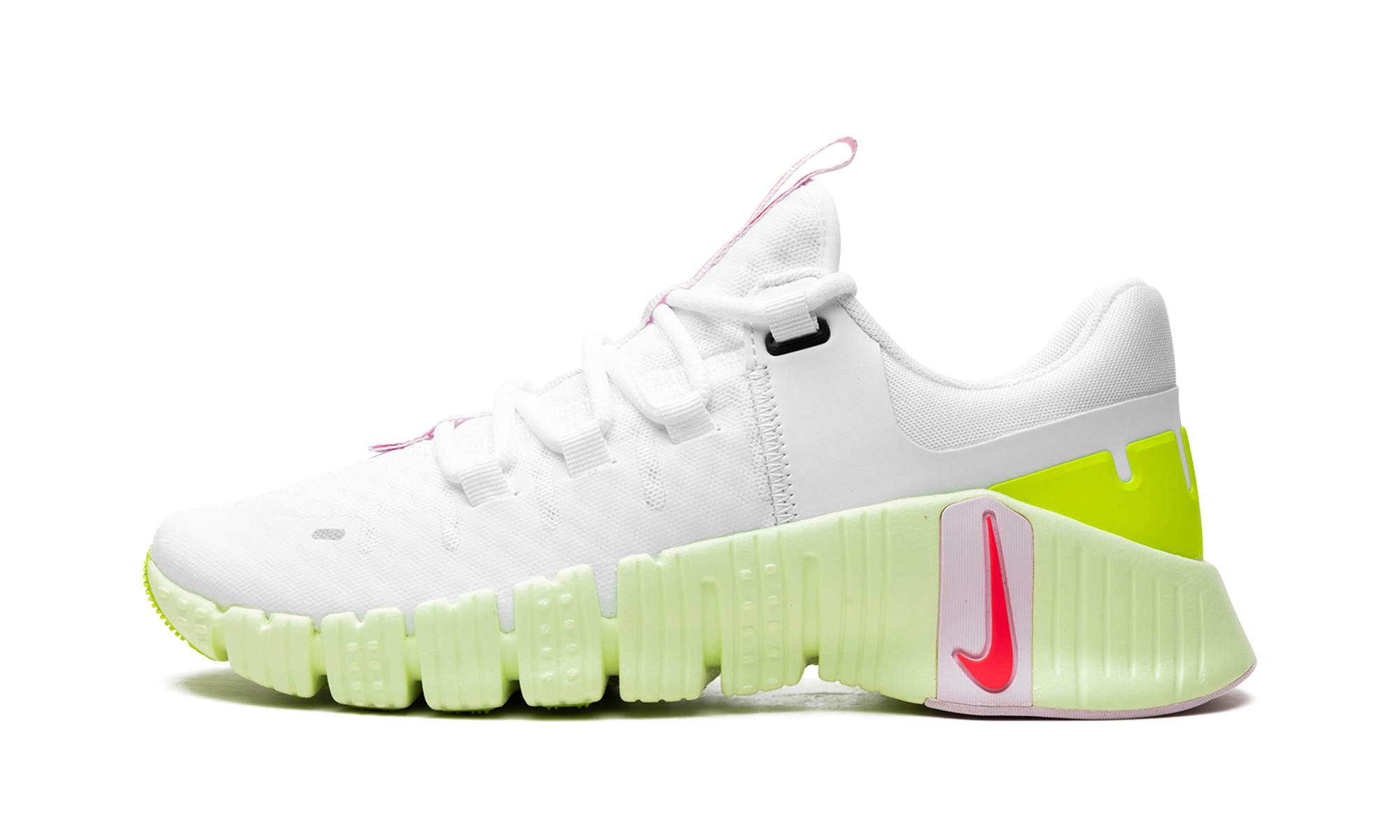 Free Metcon 5 Women "Barely Volt Pink Foam"