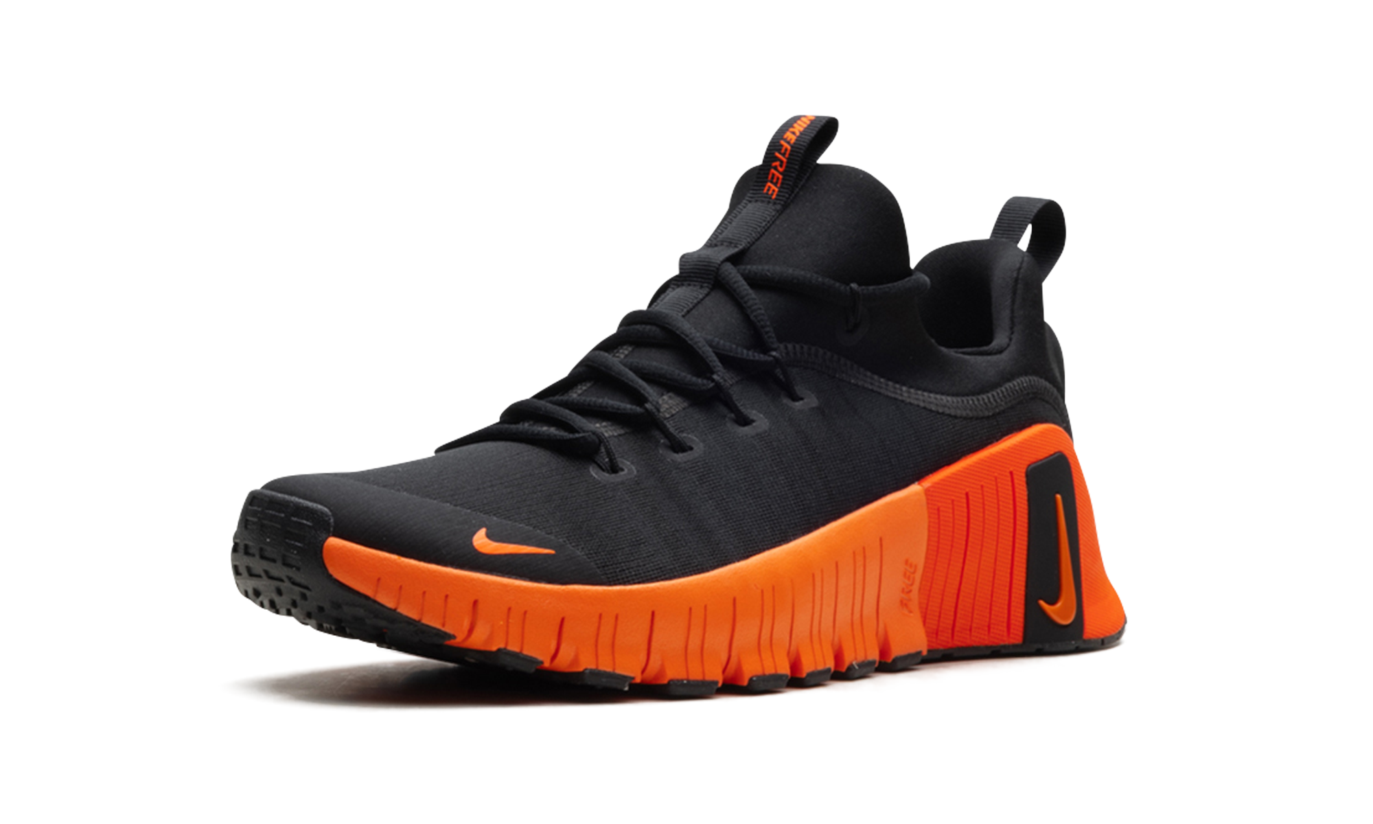 Free Metcon 6 "Black Hyper Orange Hyper Crimson"