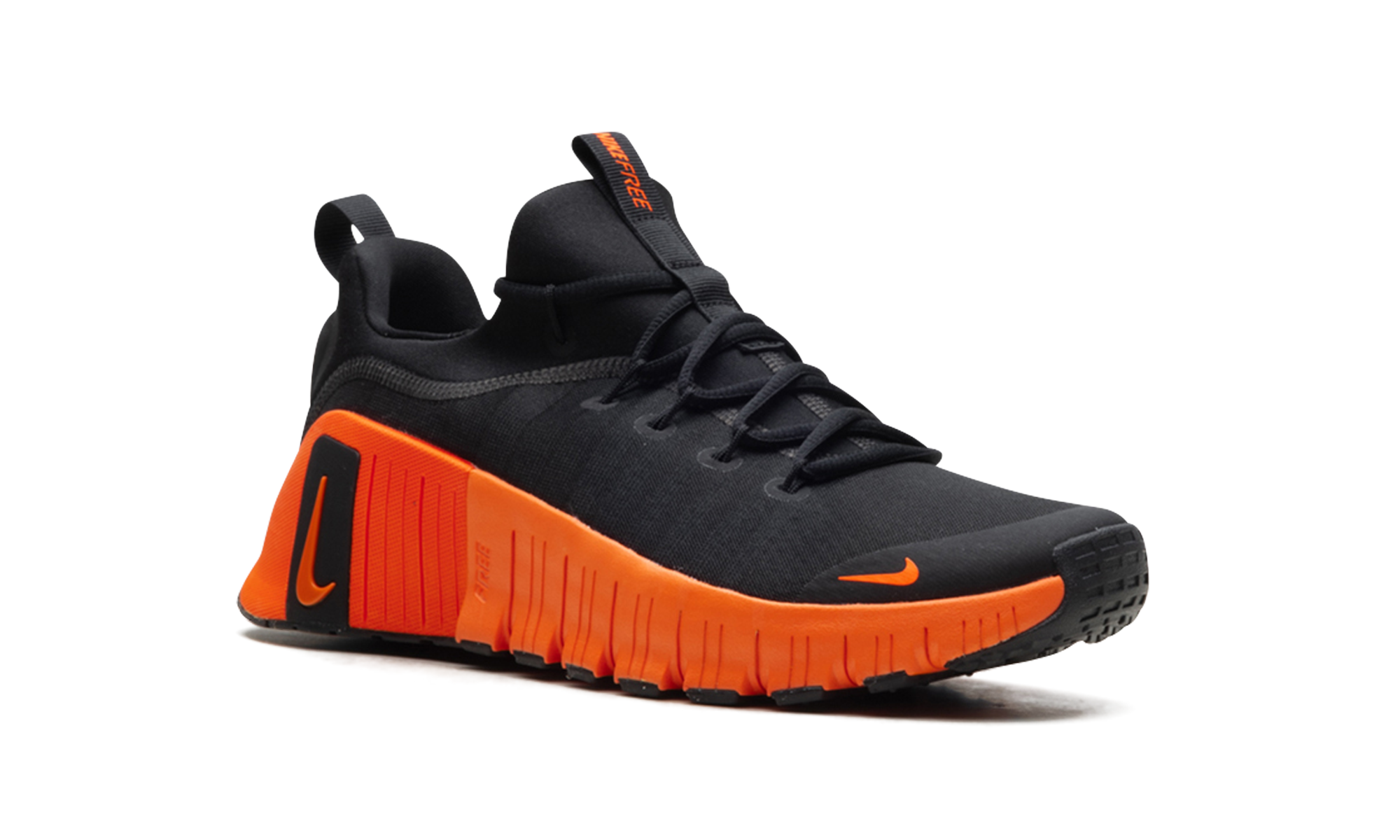 Free Metcon 6 "Black Hyper Orange Hyper Crimson"