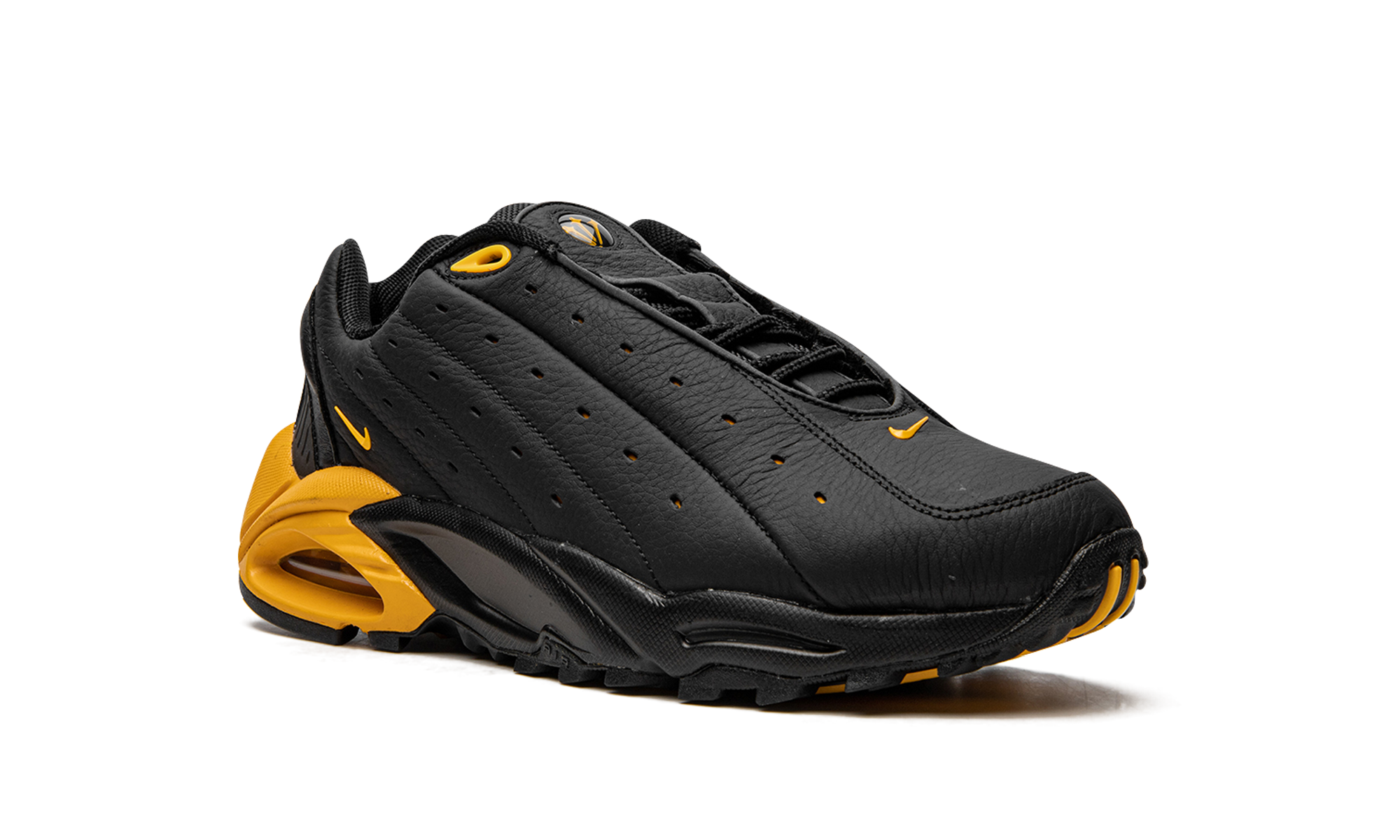 Hot Step Air Terra X Nocta "Black University Gold"