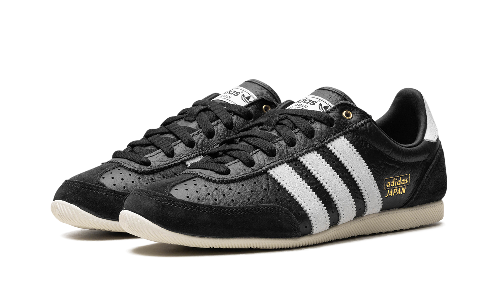 Japan Women "Core Black Cloud White"