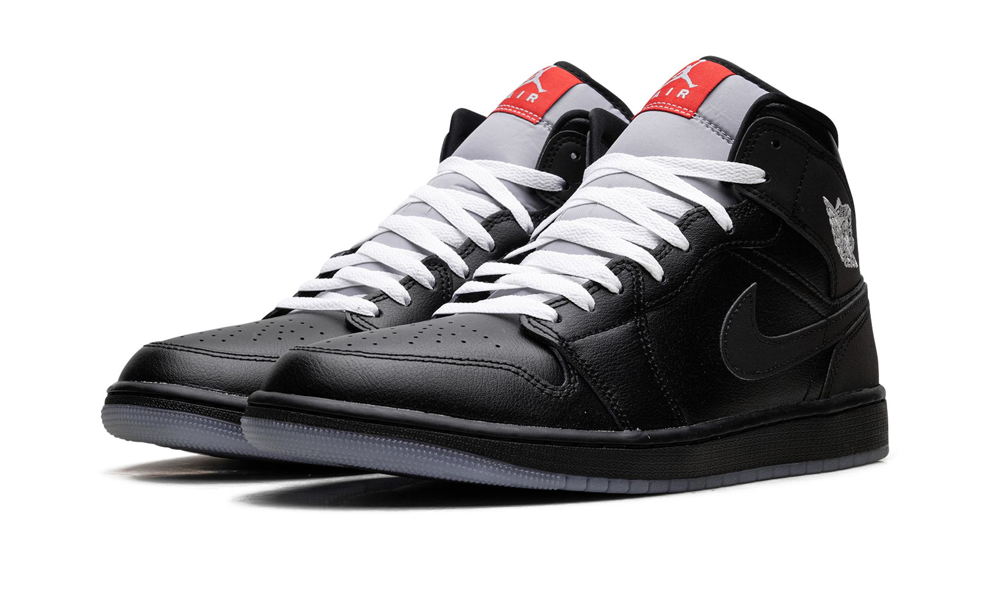 Jordan 1 Mid Se "Black Metallic Reimagined"