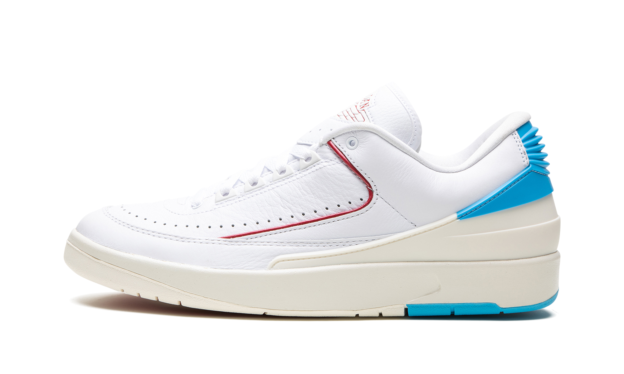 Jordan 2 RETRO Women "Nc To Chi"