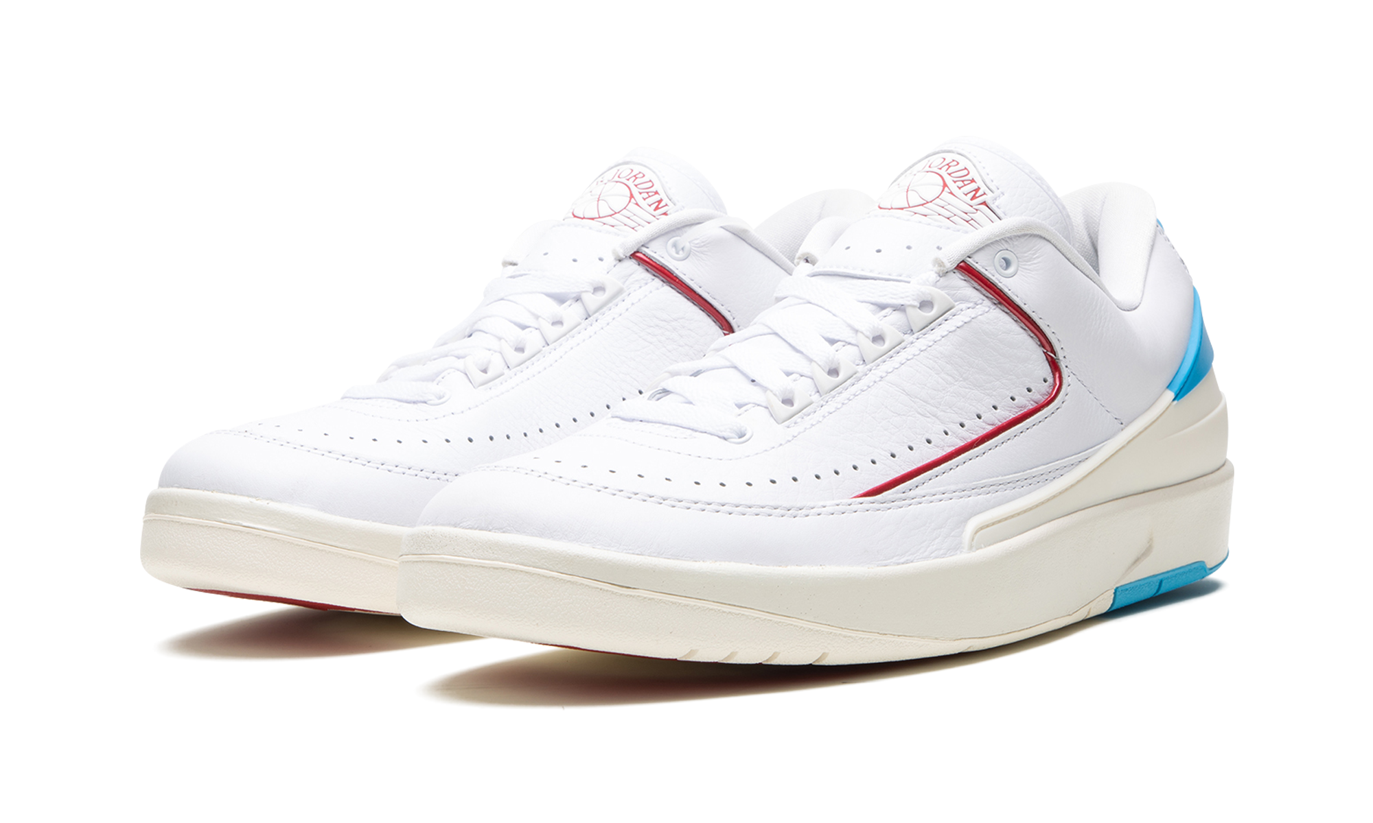 Jordan 2 RETRO Women "Nc To Chi"