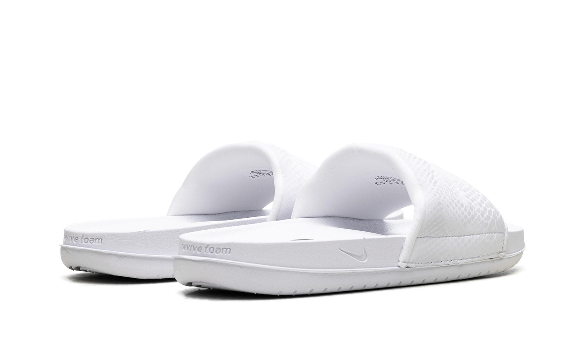 Kobe Offcourt Slide "Triple White"