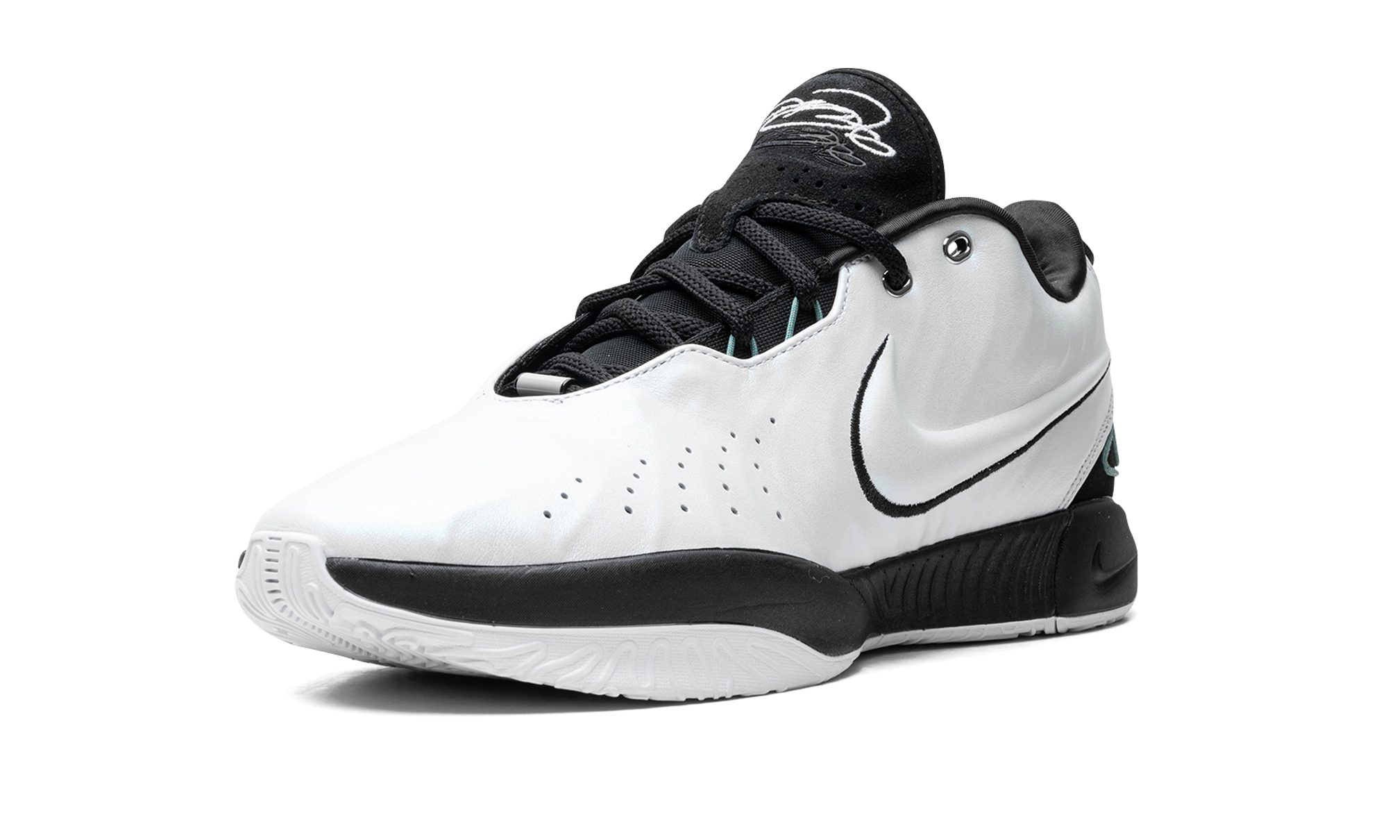 Lebron 21 "Conchiolin"