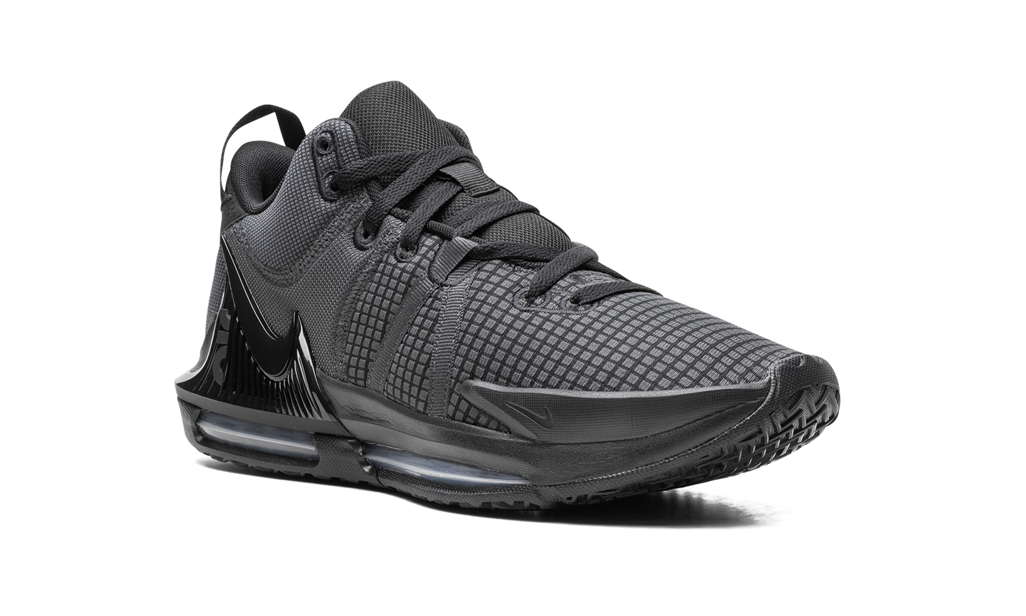 Lebron Witness 7 "Black"
