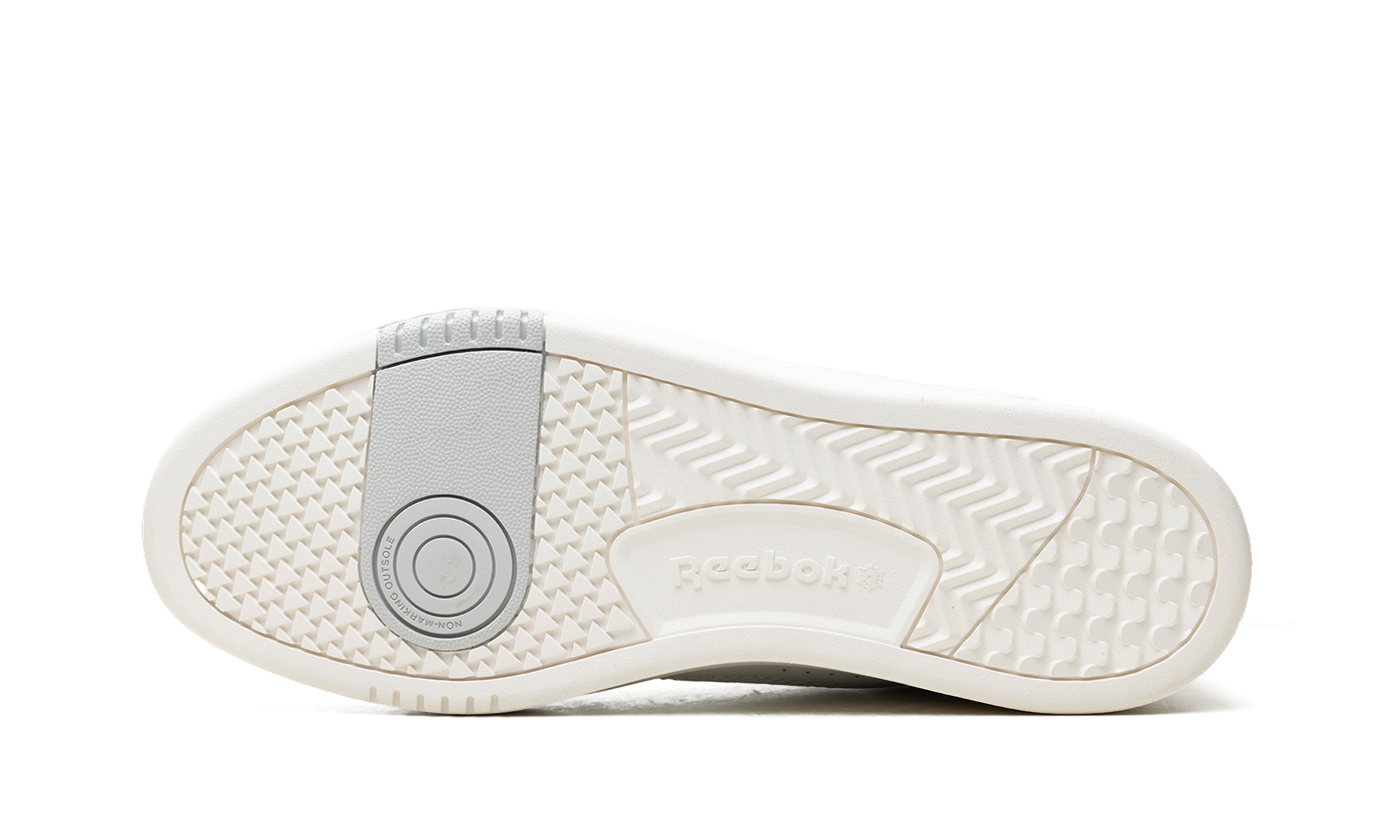 LT Court "White Chalk"
