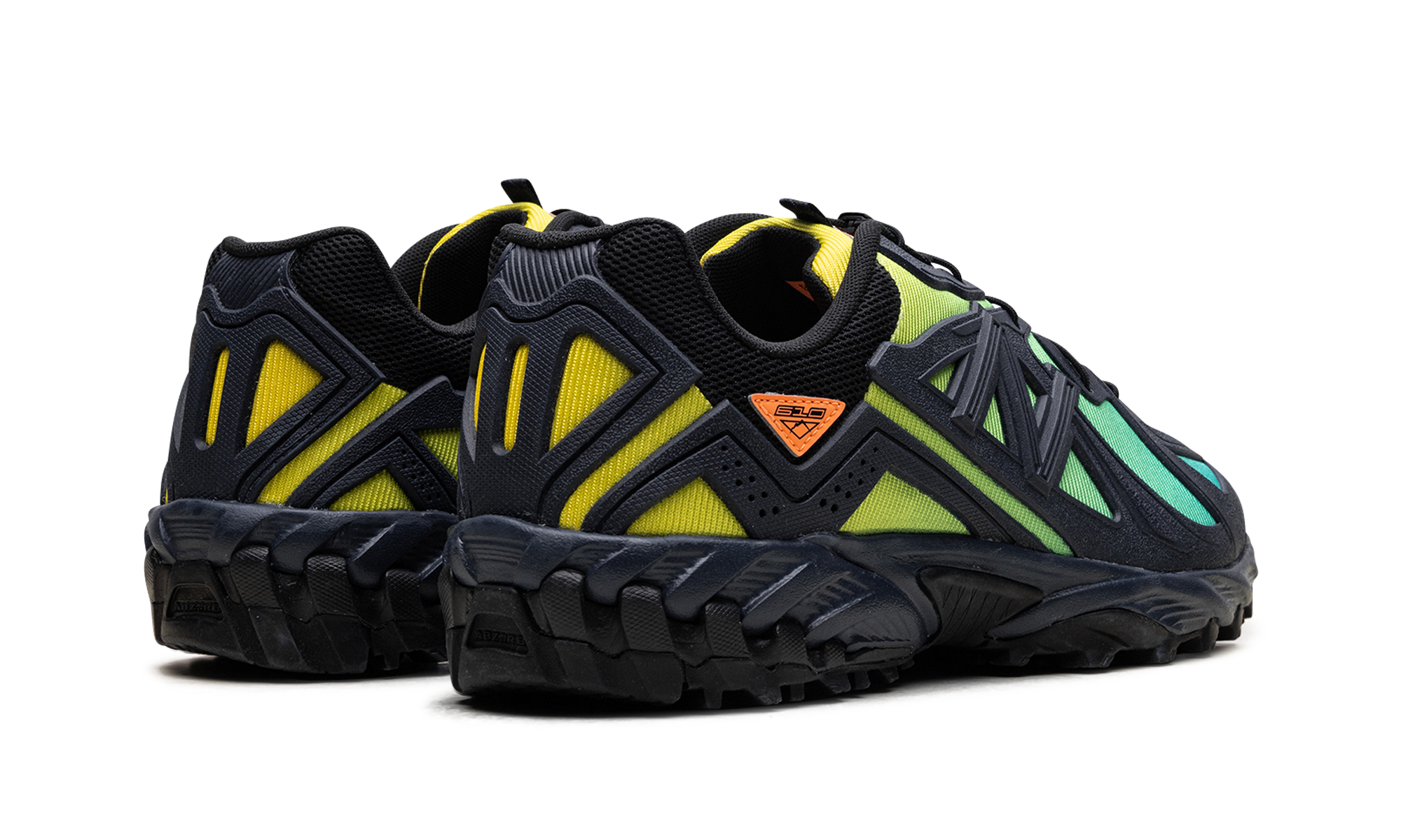 New Balance 610 Trail "Ombre Sunrise"