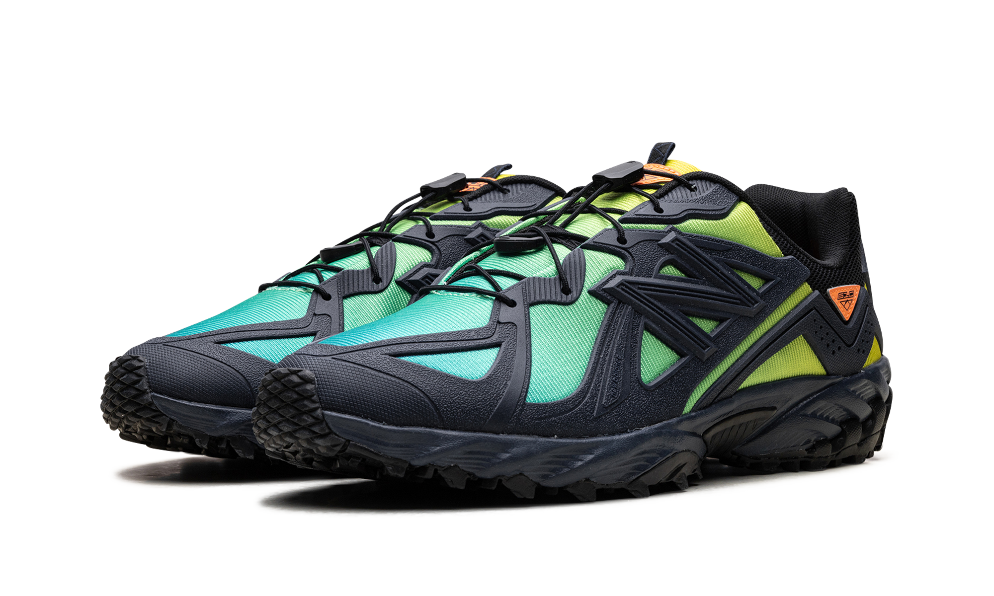New Balance 610 Trail "Ombre Sunrise"