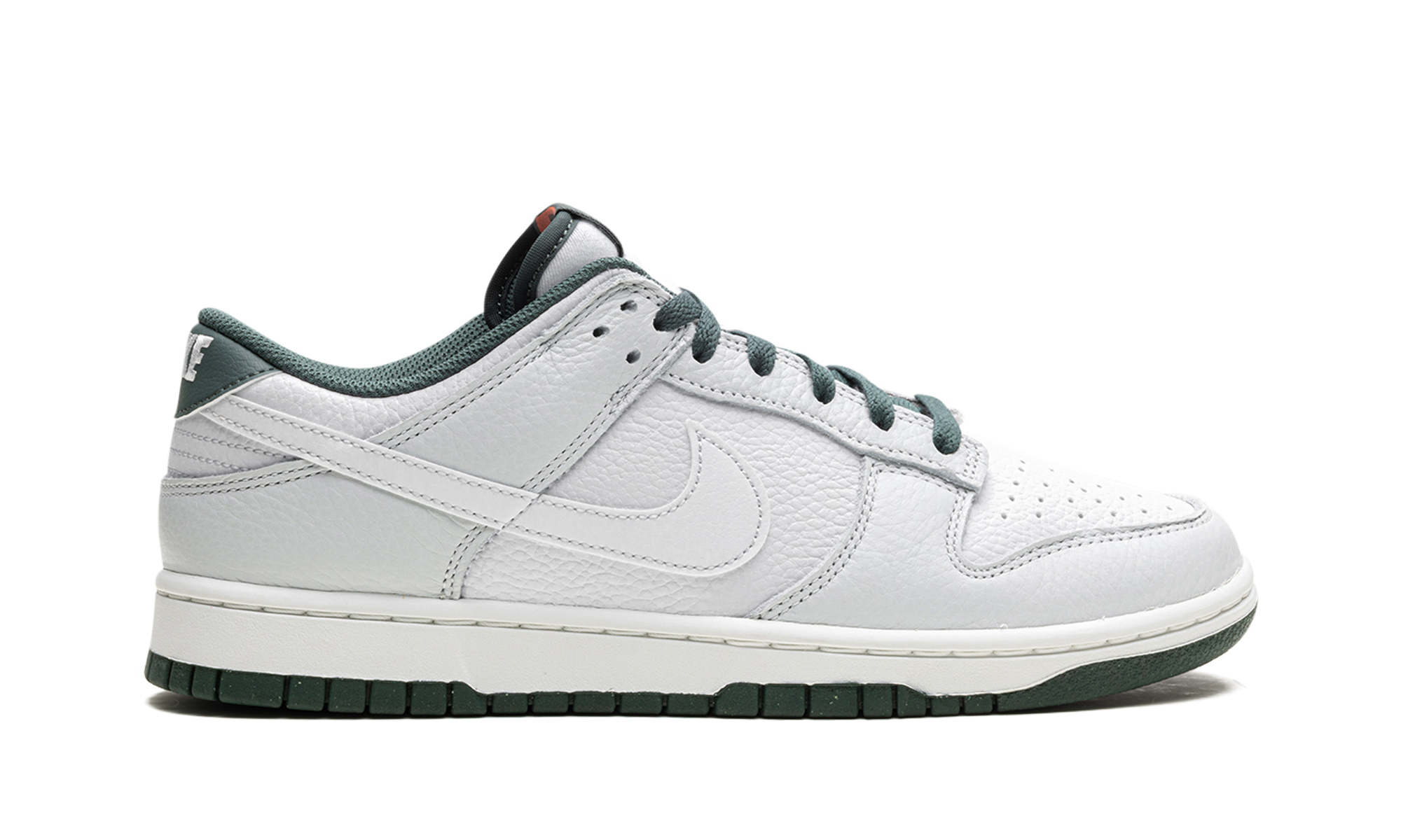Nike Dunk Low "Vintage Green"