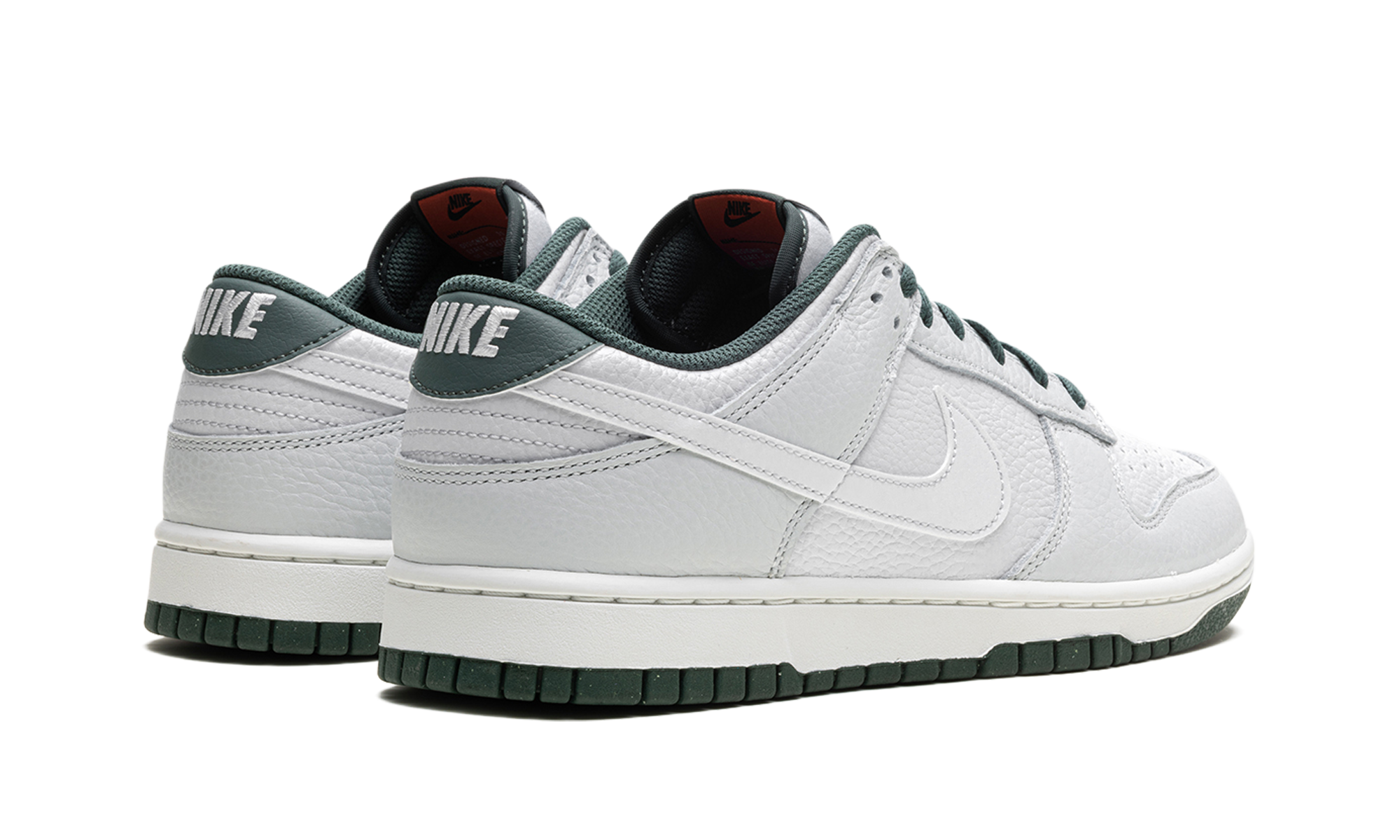 Nike Dunk Low "Vintage Green"