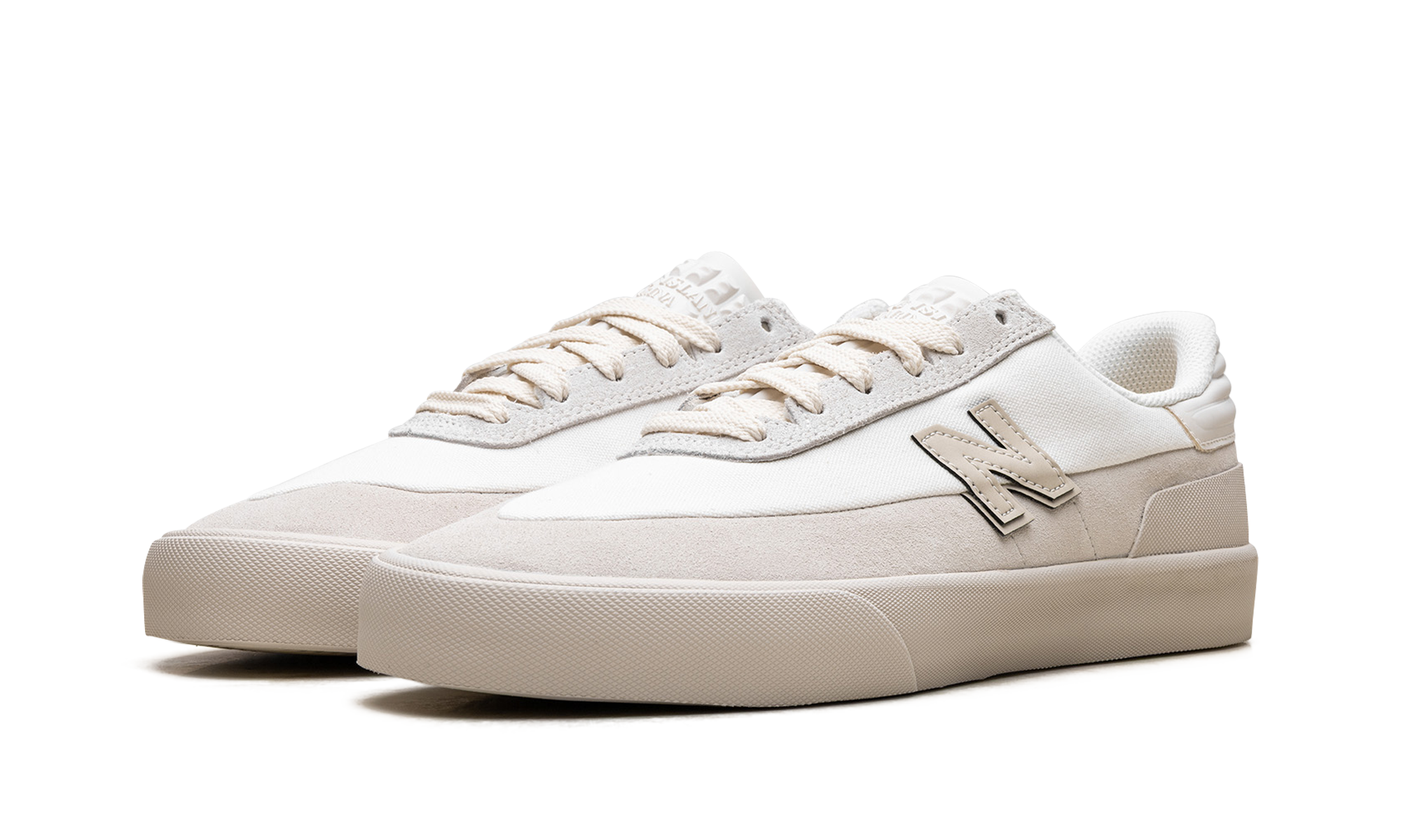 Numeric 272 "Stone Island White"