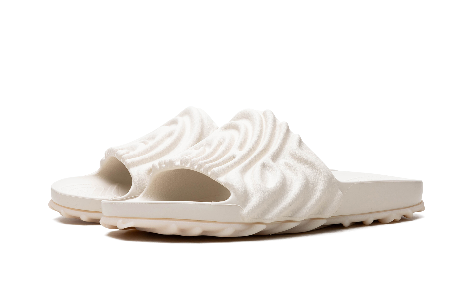 Pollex Slide "Salehe Bembury - Parsnip"