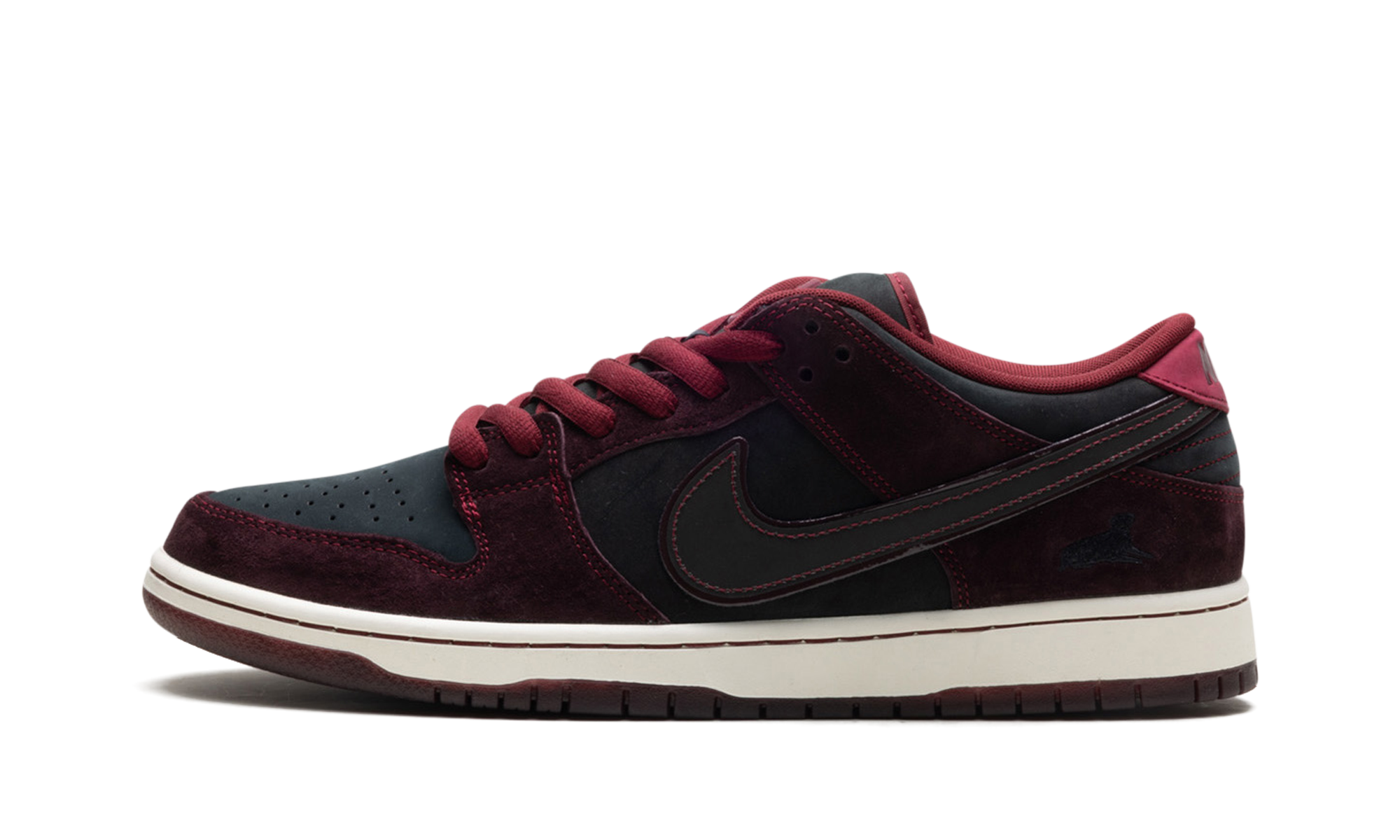 Sb Dunk Low "Riot Skateshop"