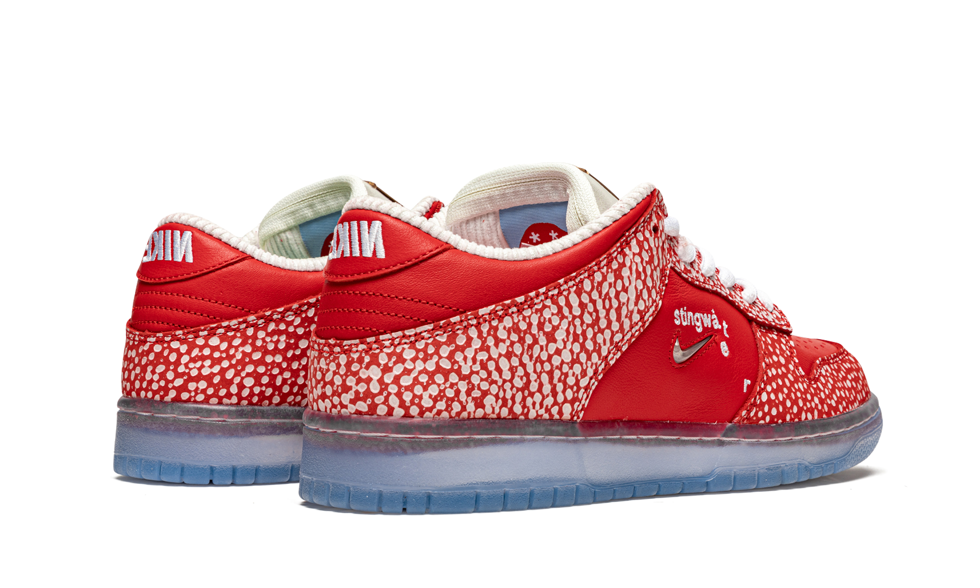 Sb Dunk Low "Stingwater - Magic Mushroom"