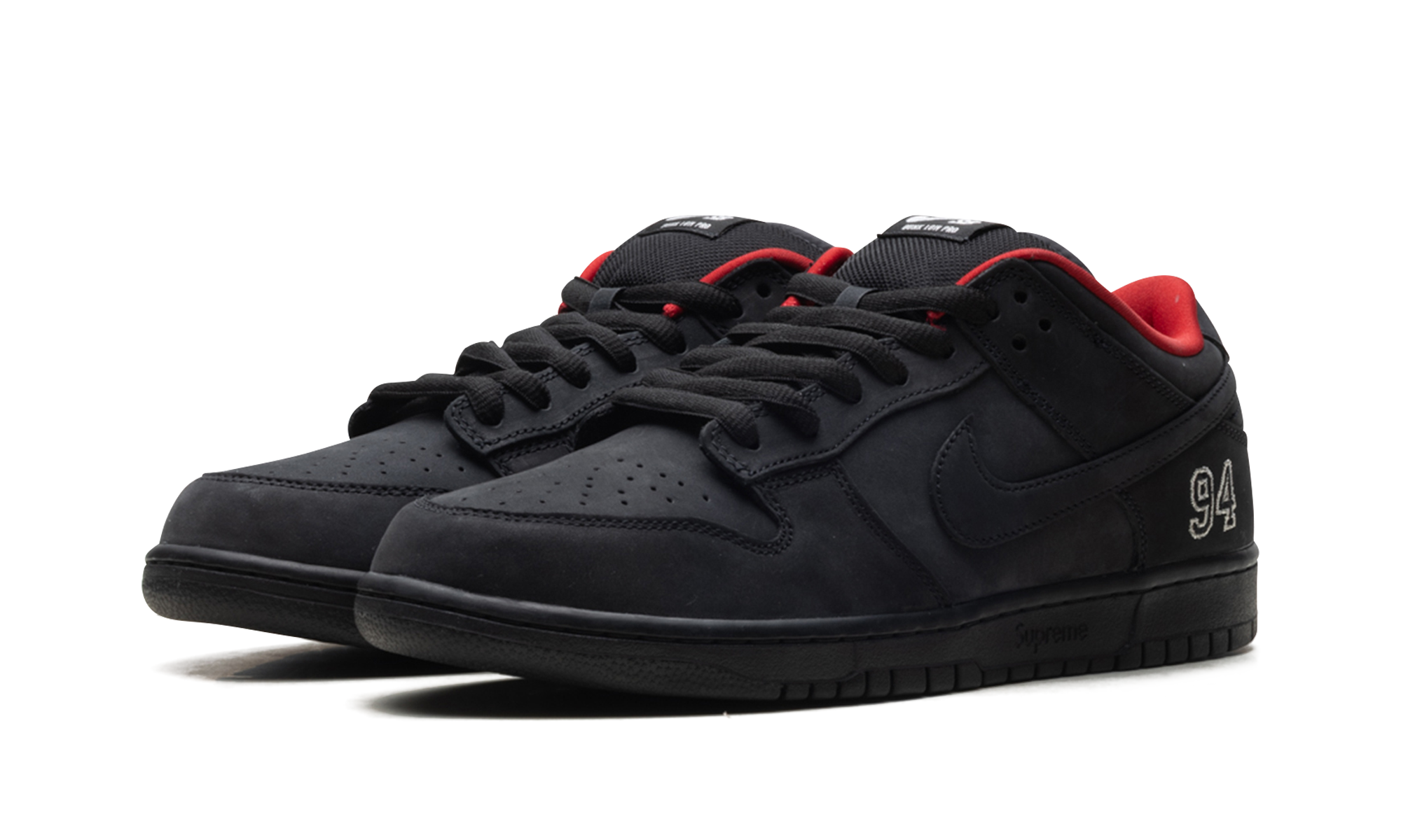 Sb Dunk Low "Supreme - Black"