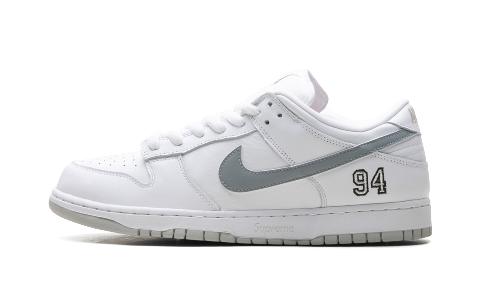 Sb Dunk Low "Supreme - White"