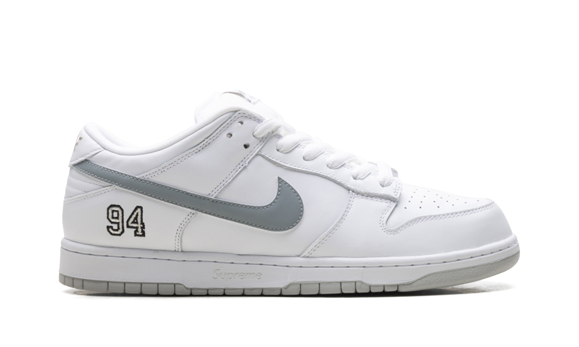 Sb Dunk Low "Supreme - White"