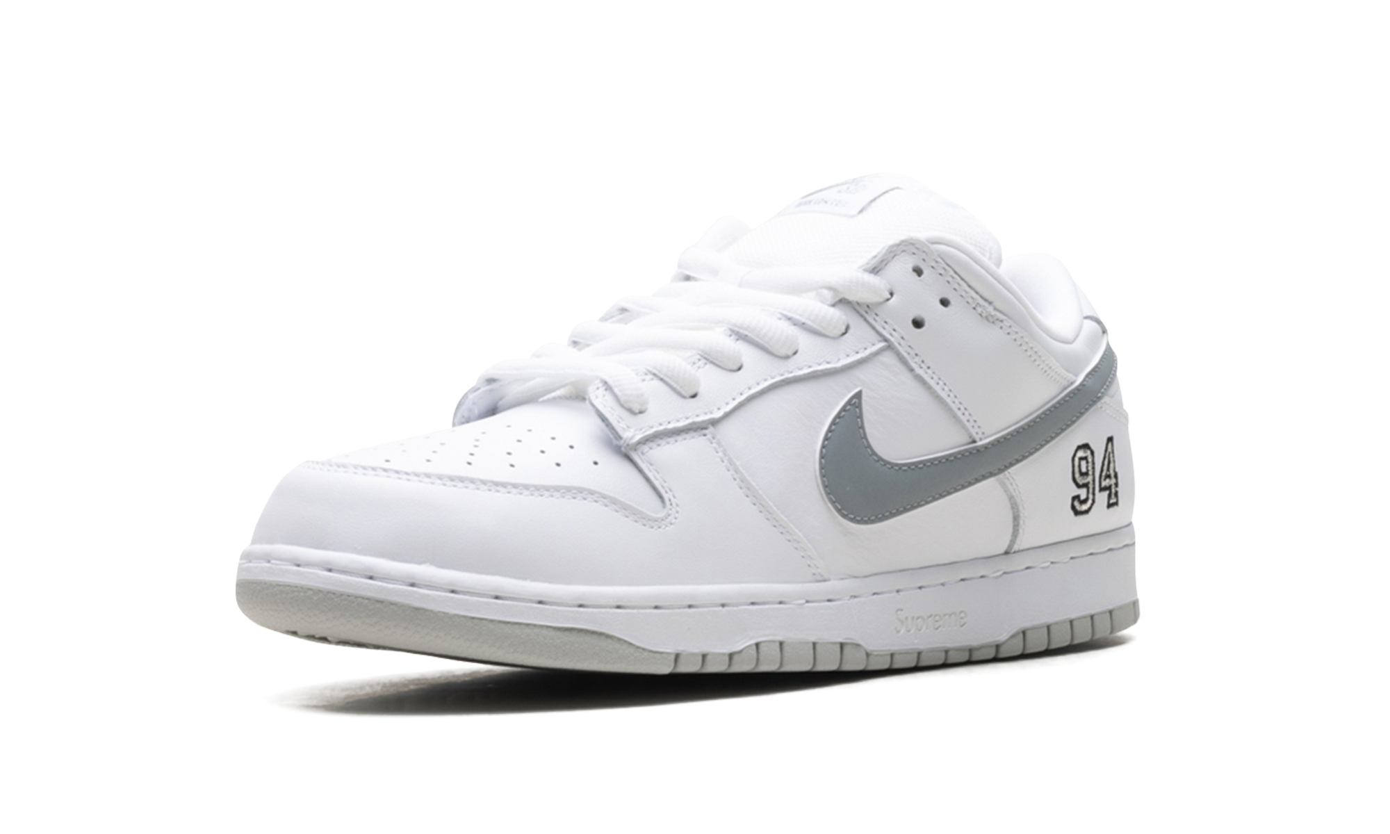 Sb Dunk Low "Supreme - White"