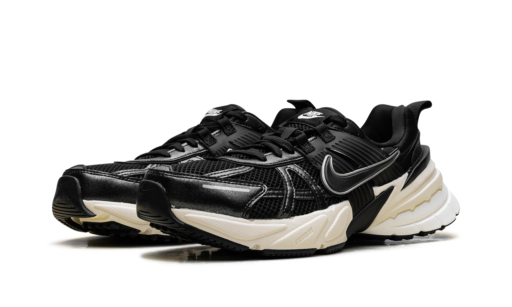 V2k Run Women "Black Muslin"