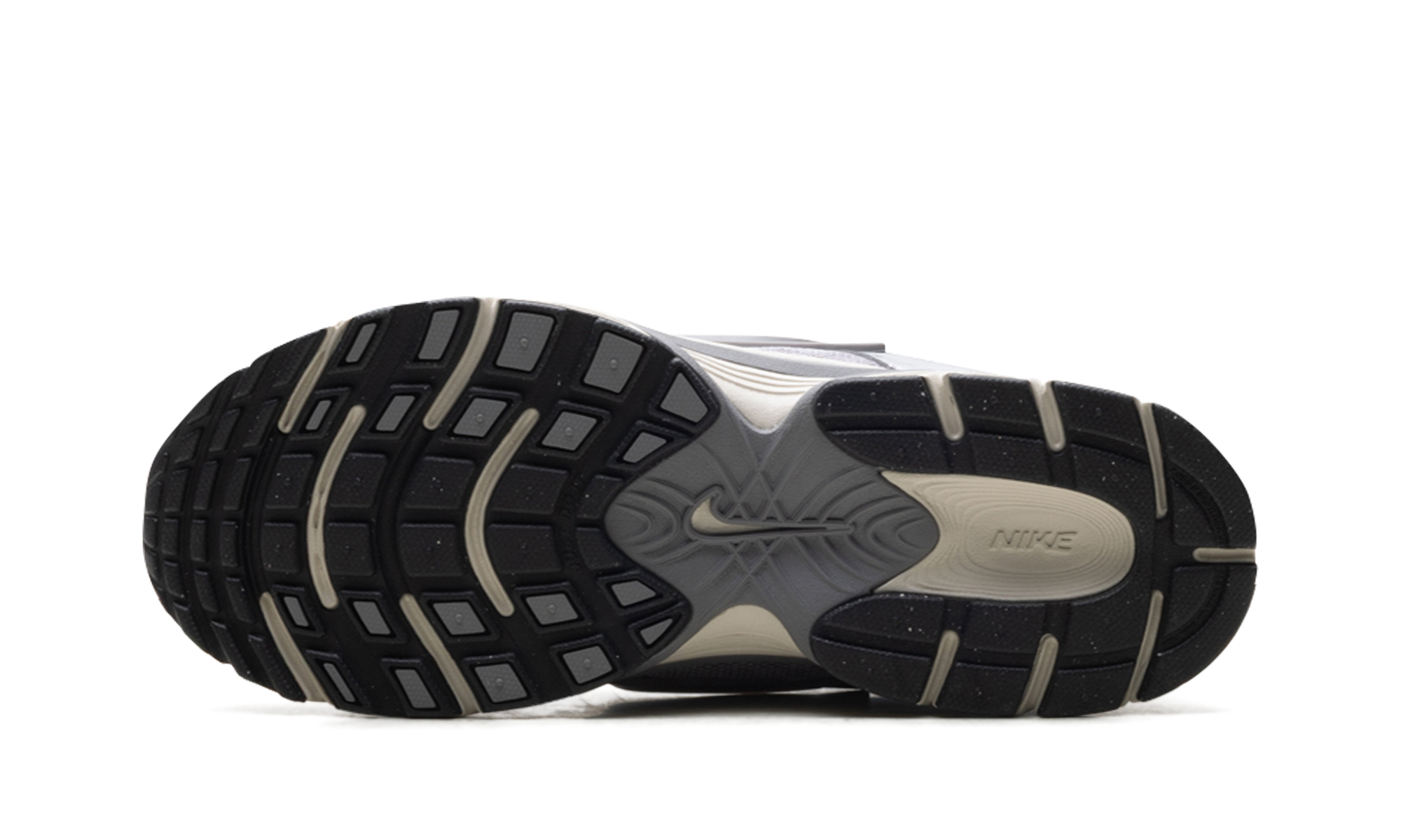 V5 Rnr "Cement Grey Grey Fog Light Orewood Brown"