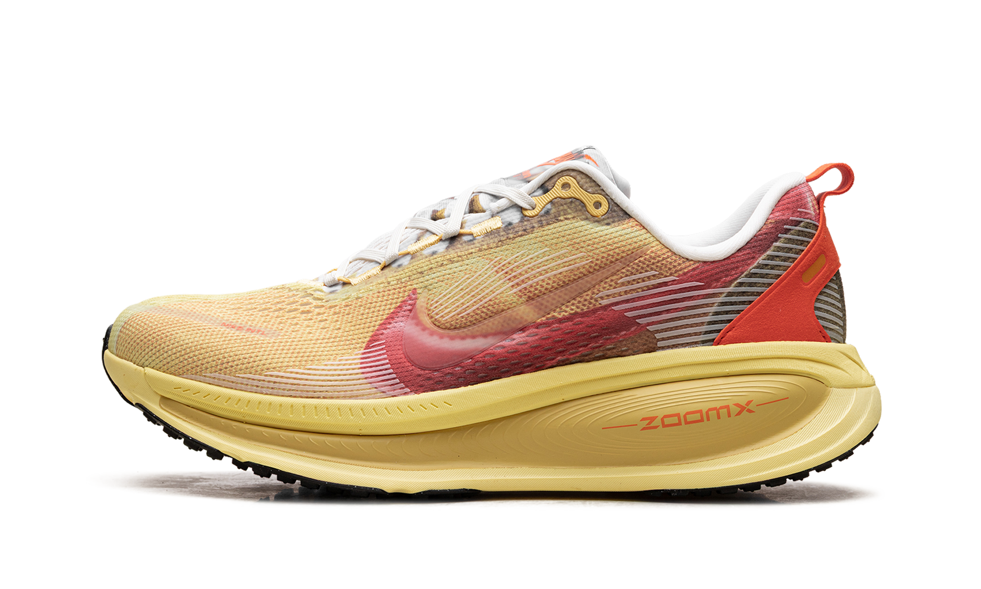Vomero 18 Se "International Running Pack - Vivid Sulfur"