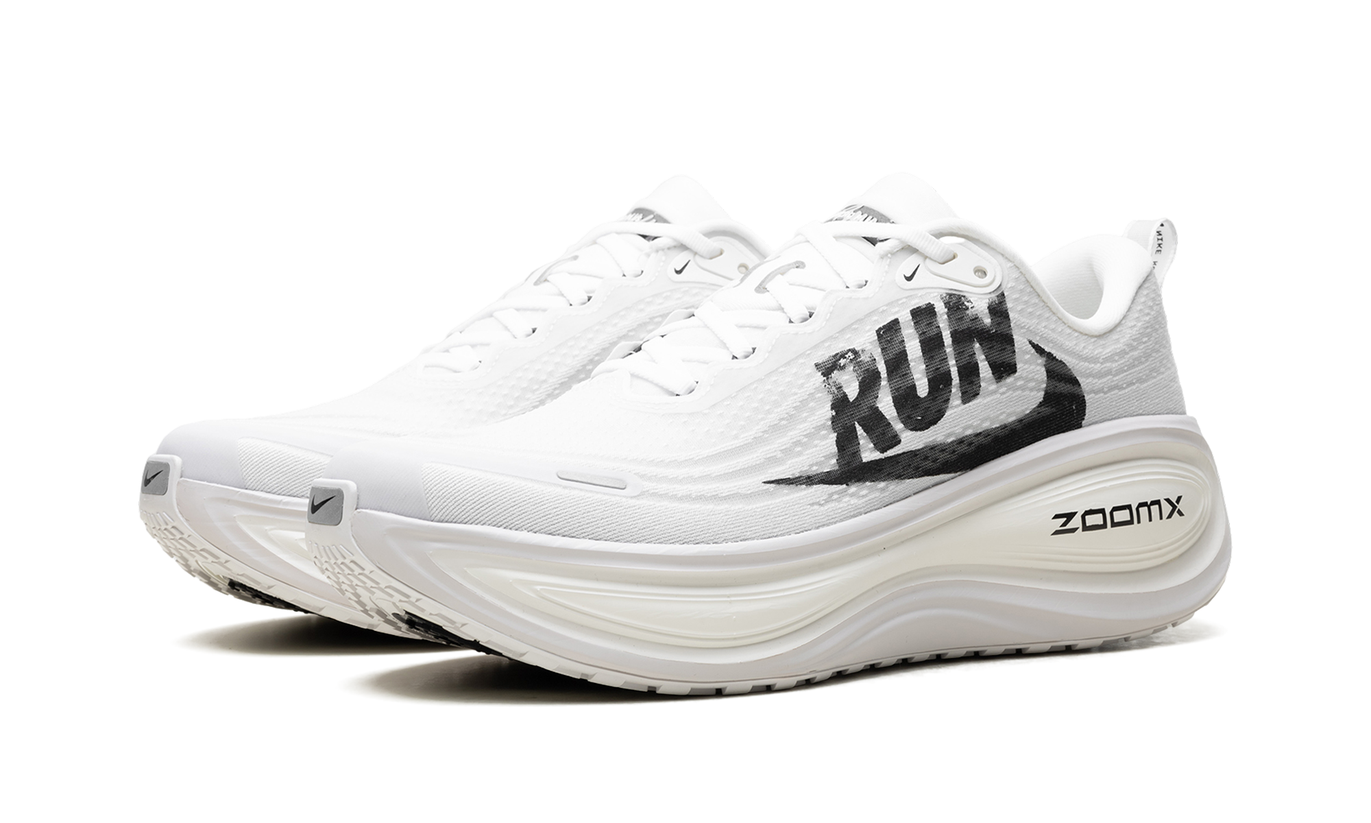 Vomero Plus "Run"