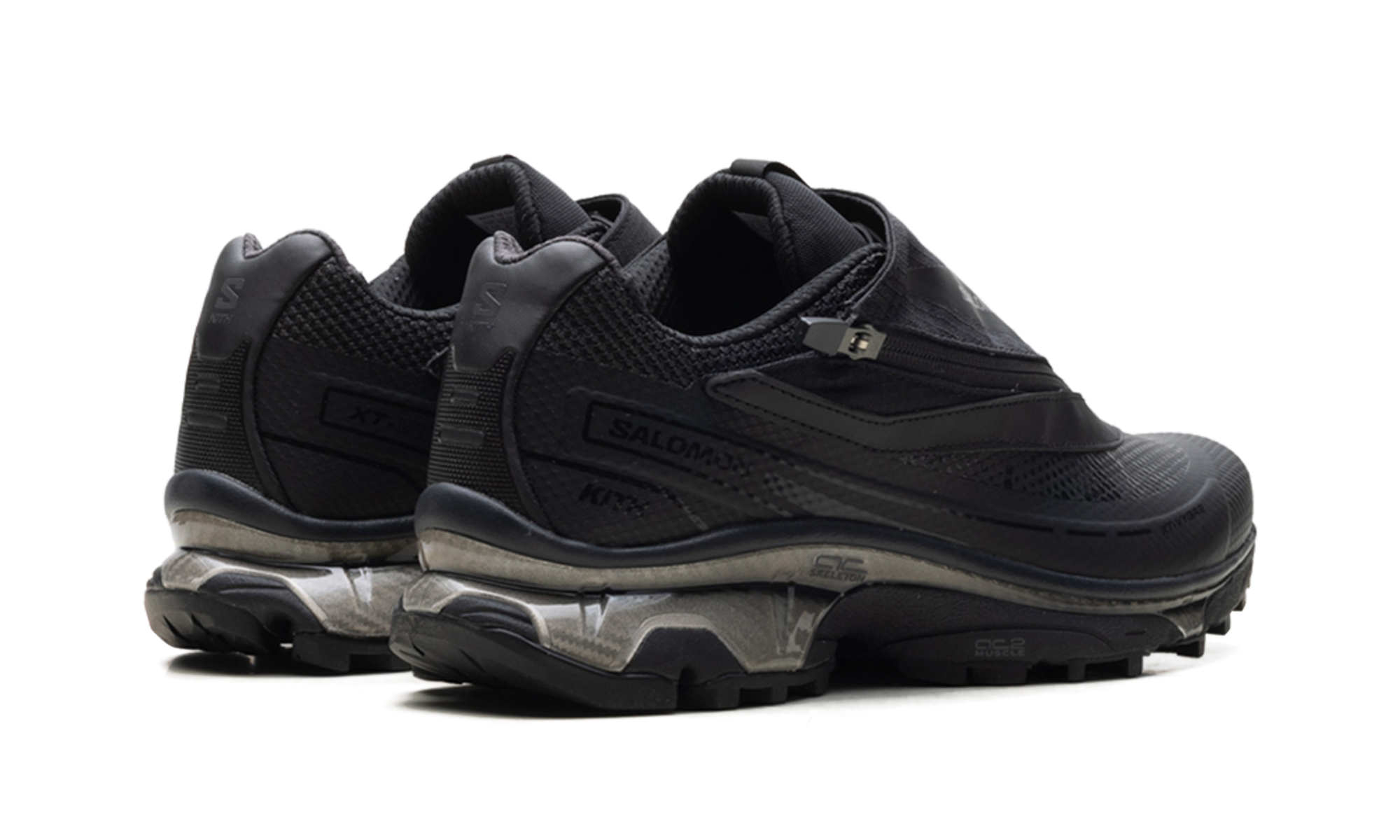 Xt-Voyager 2 "Kith - Black"