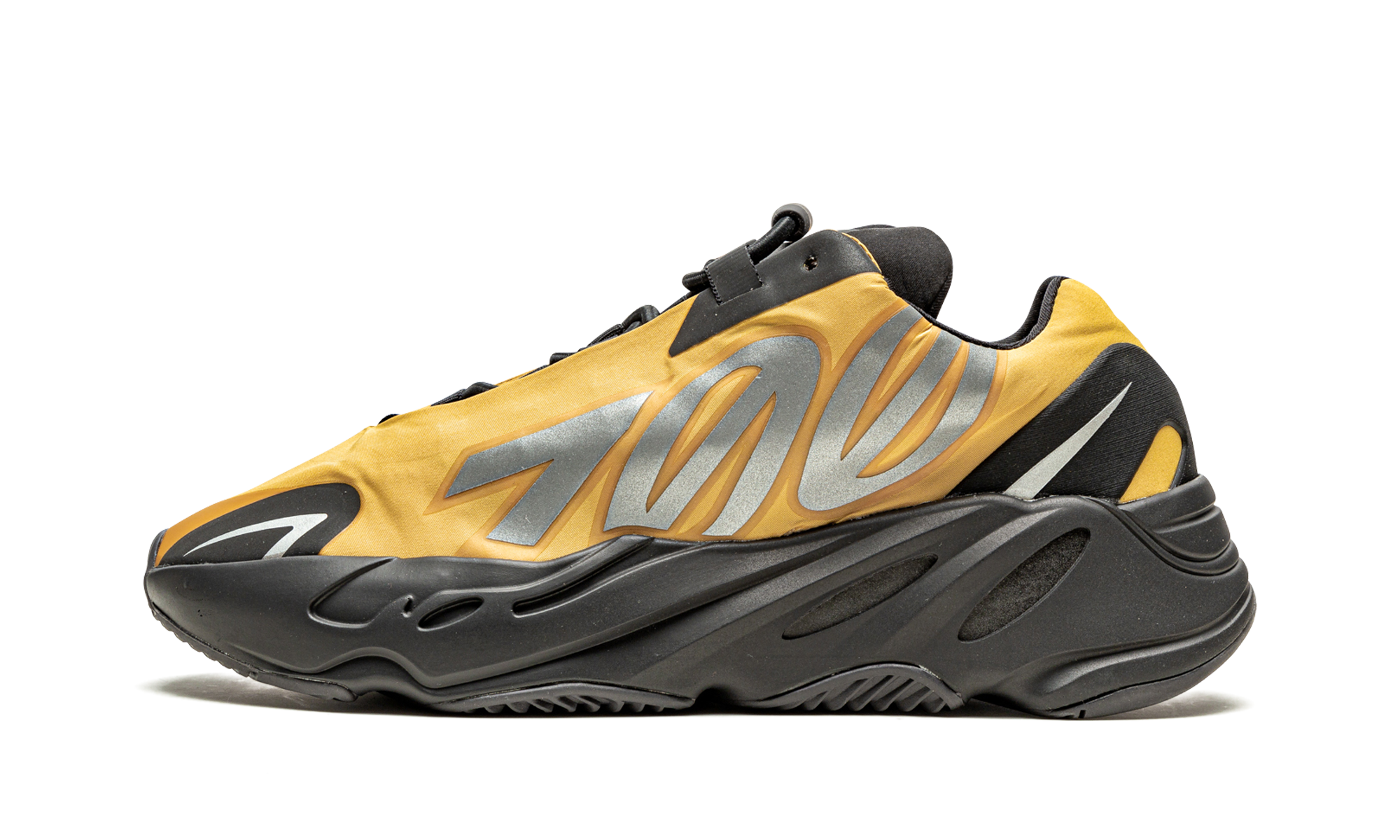 Yeezy 700 Mnvn "Honey Flux"