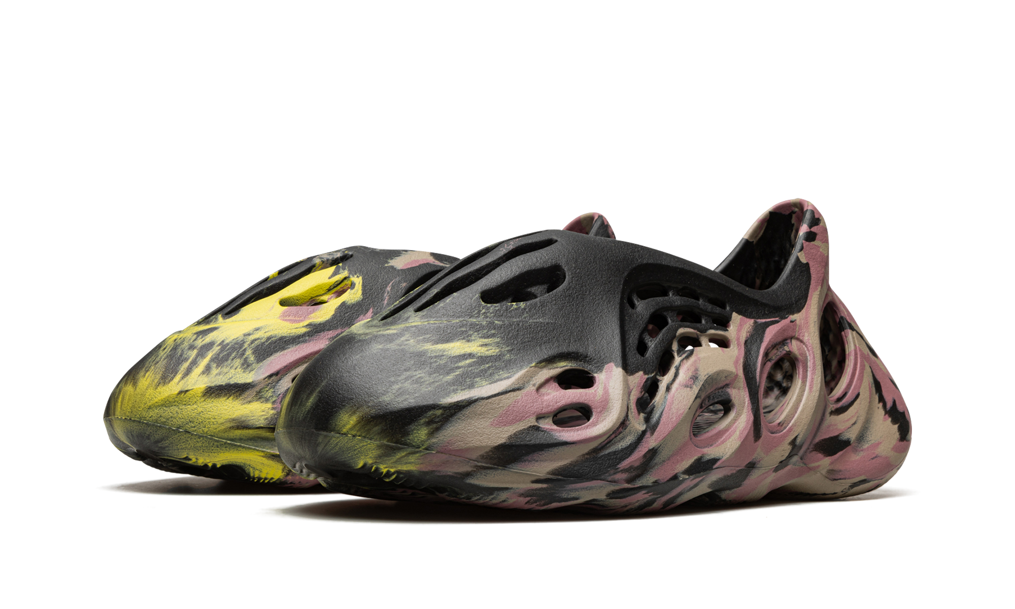 Yeezy Foam Runner "Mx Carbon"