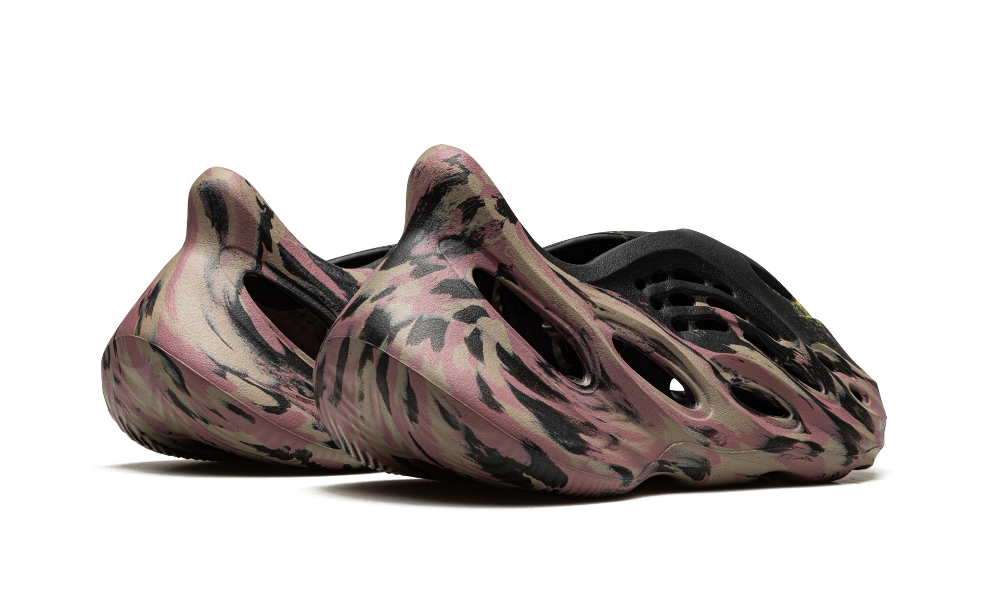 Yeezy Foam Runner "Mx Carbon"