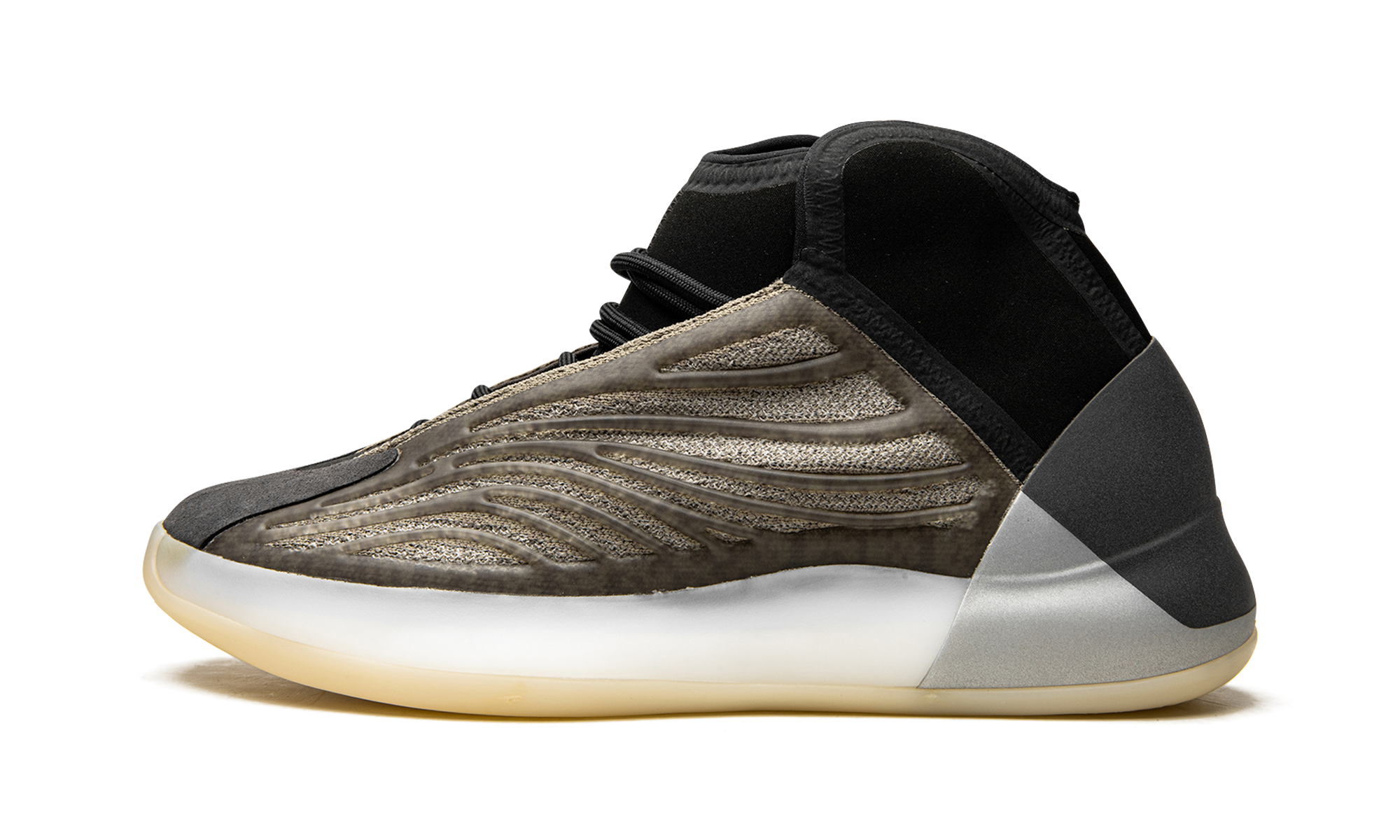 Yeezy Qntm "Barium"