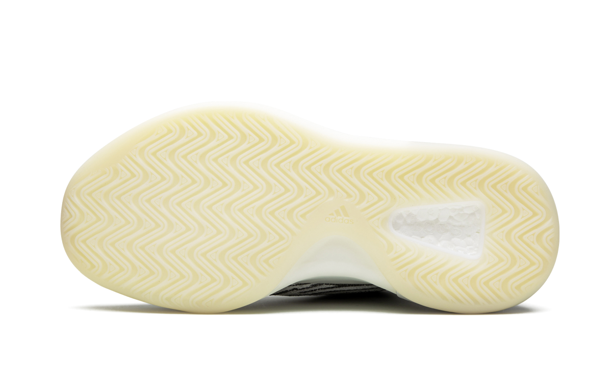 Yeezy Qntm "Quantum"