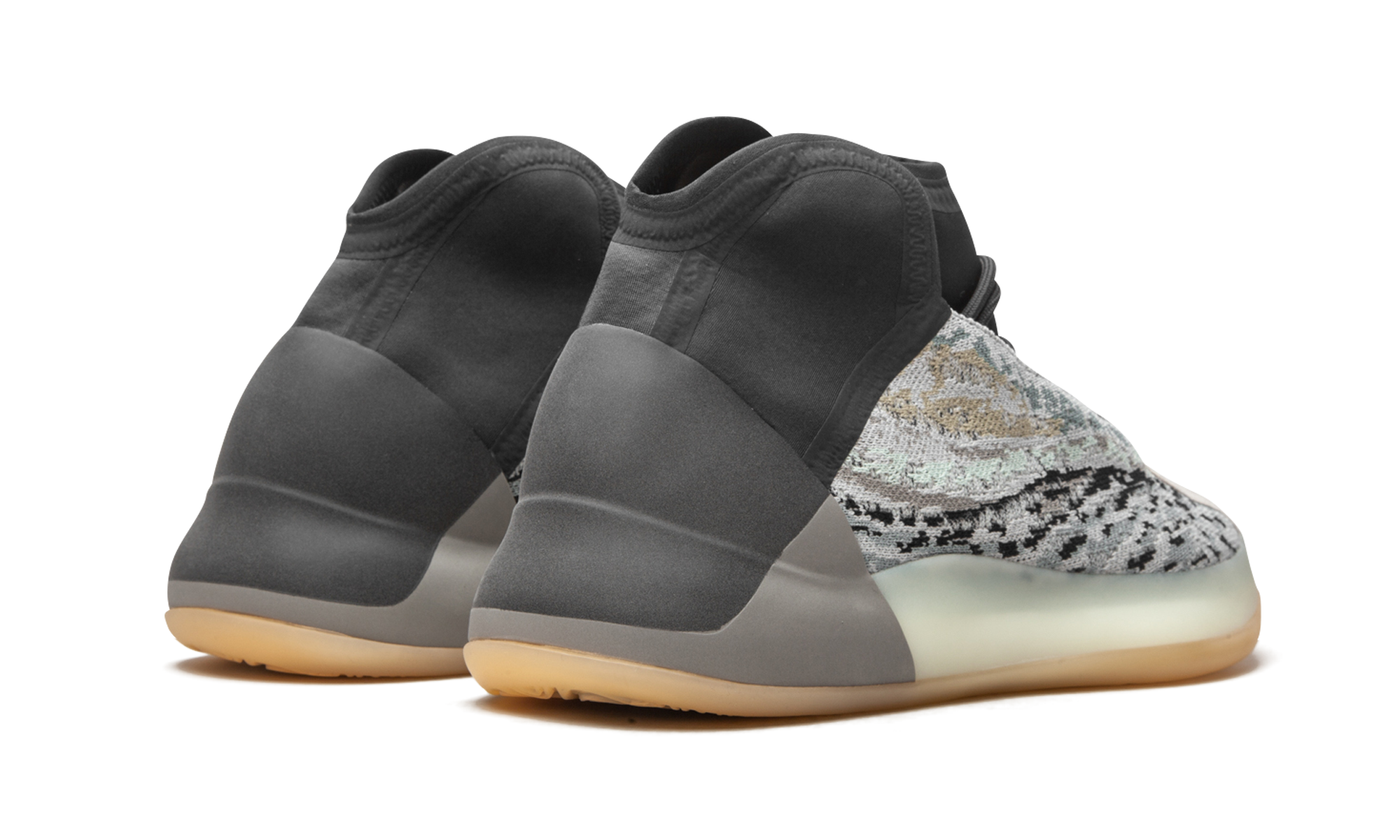 Yeezy Qntm "Sea Teal"