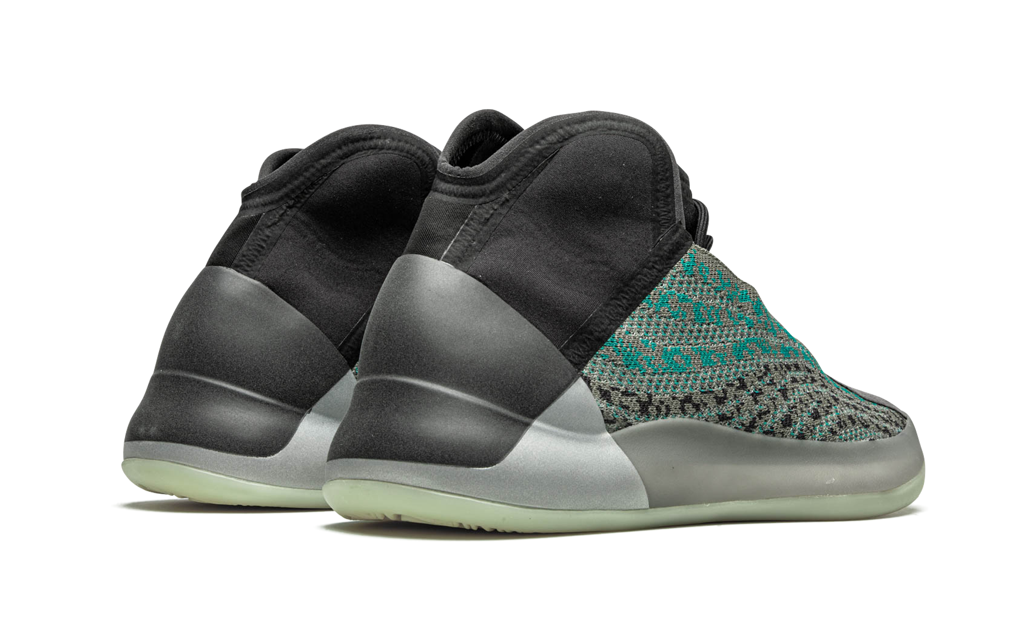 Yeezy Qntm "Teal Blue"