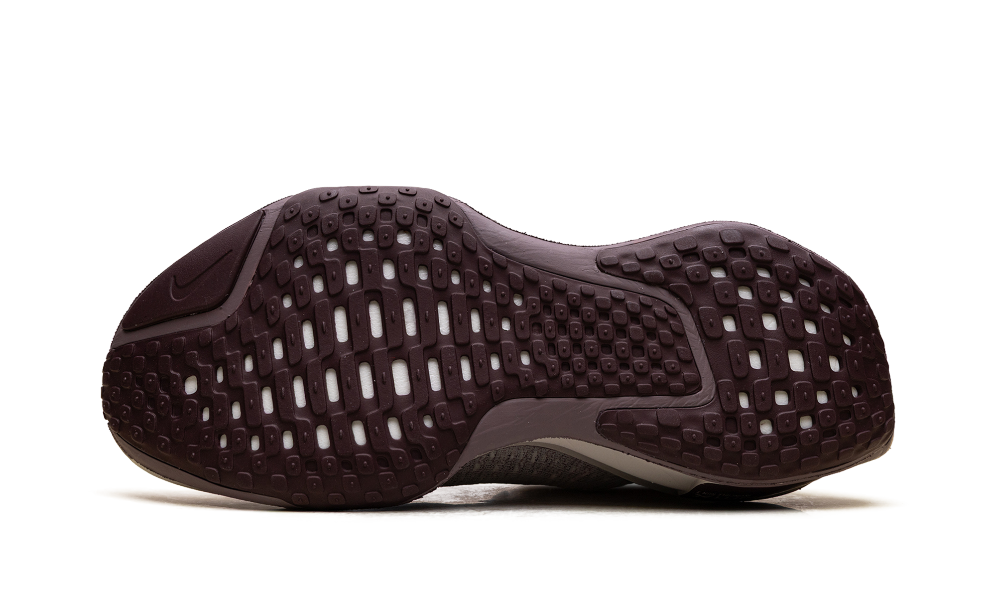 Zoomx Invincible Run 3 "Phantom Burgundy Crush"