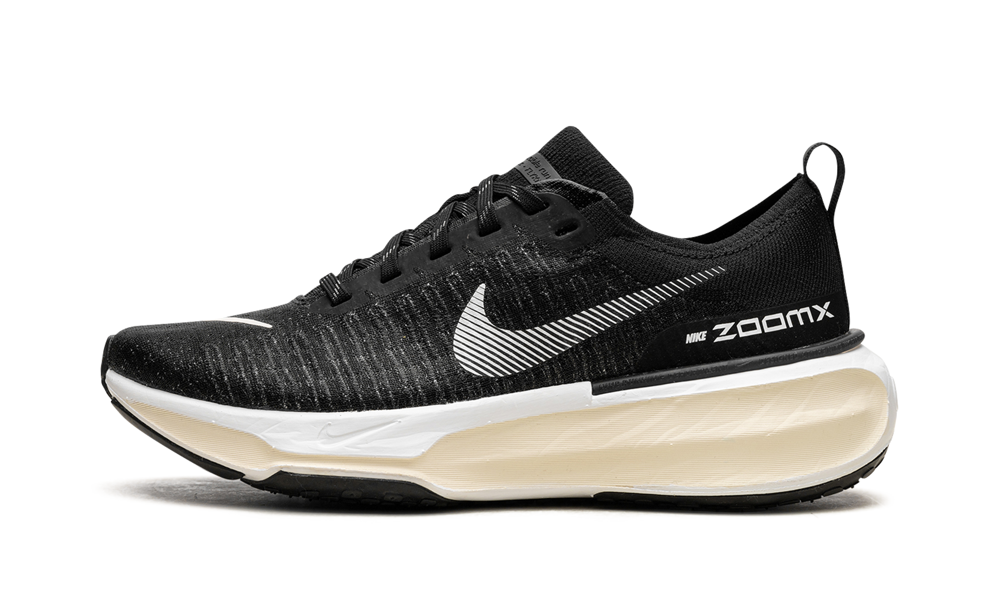 Zoomx Invincible Run 3 Women "Black White"