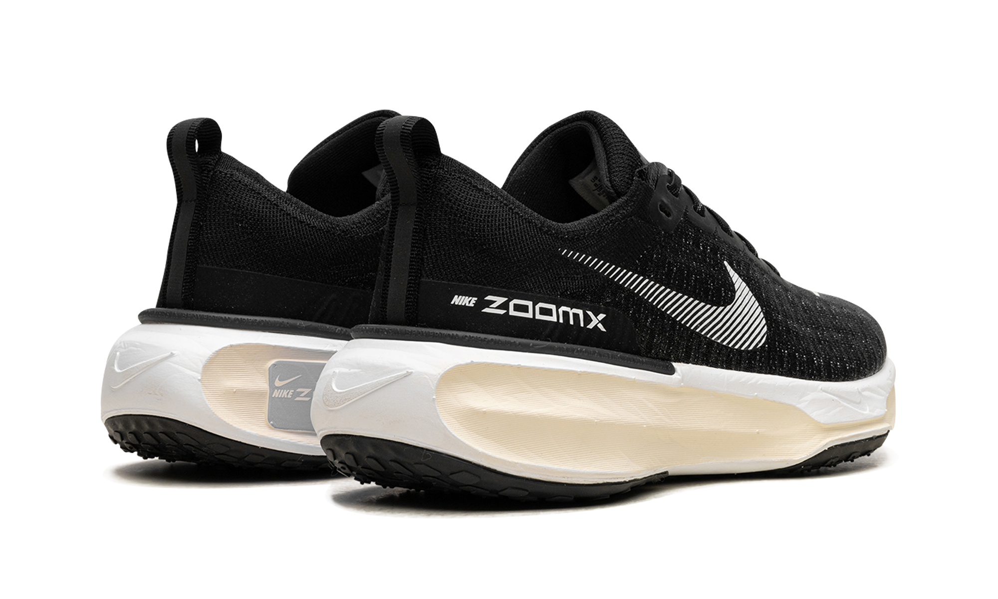 Zoomx Invincible Run 3 Women "Black White"